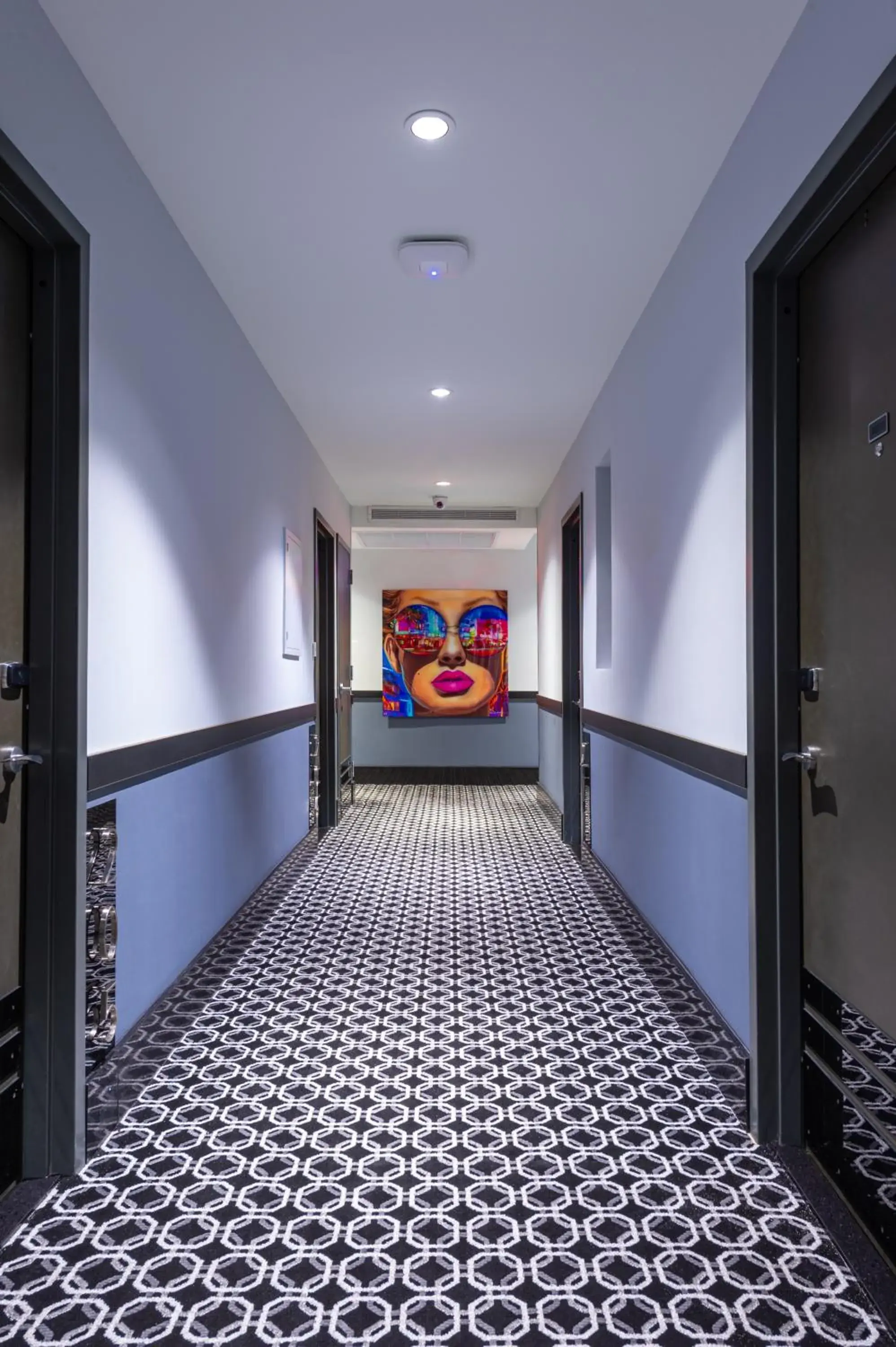 Property building in Kent Hotel Property building in Kent Hotel