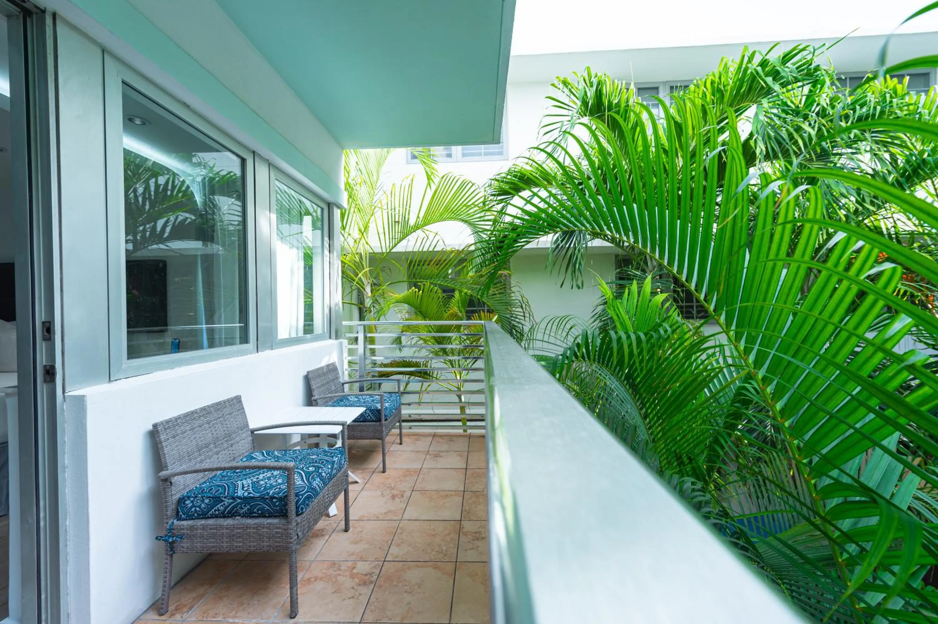 Balcony/Terrace in Kent Hotel