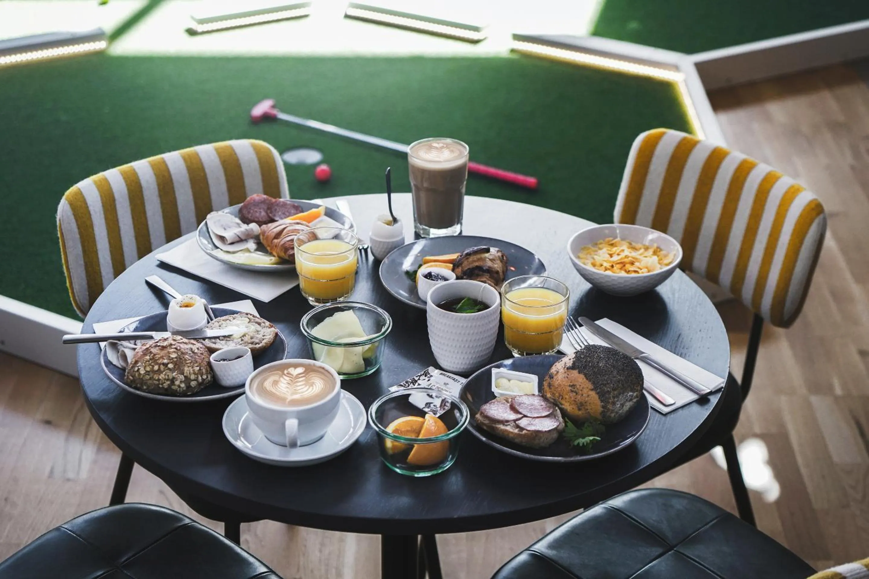 Restaurant/places to eat in BOOK1 by Brøchner Hotels