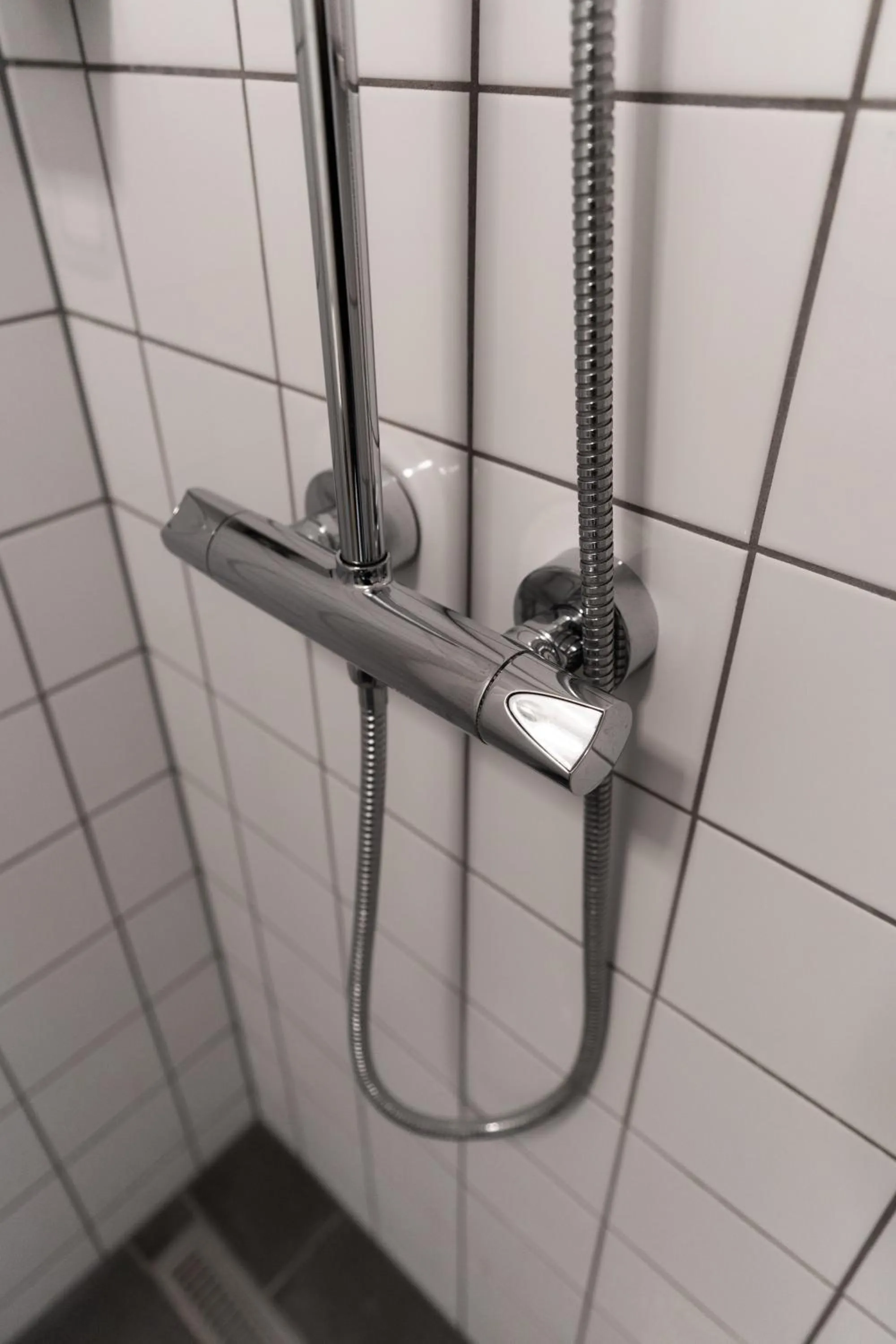 Shower in Roberta's Society Aarhus