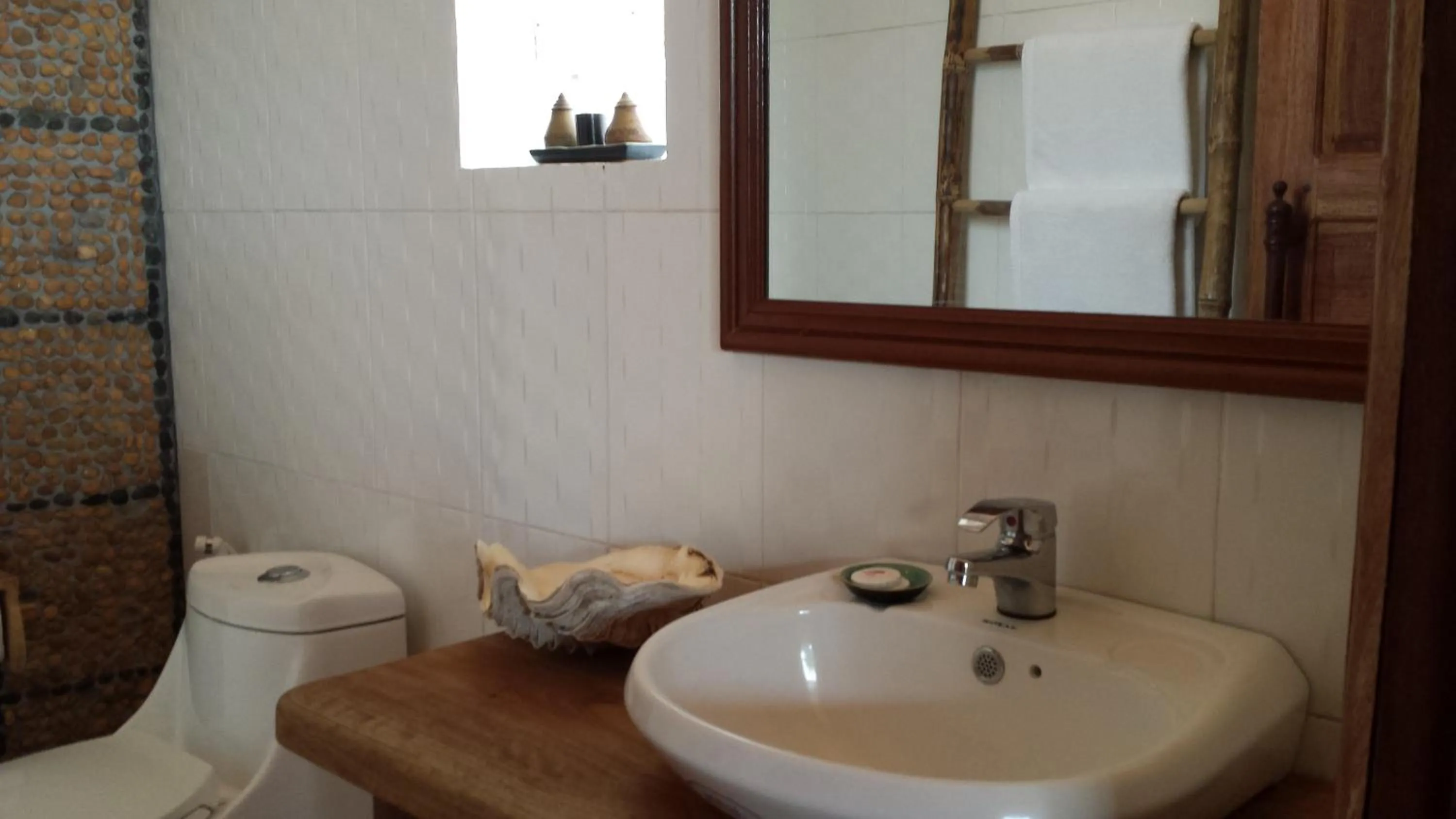 Toilet in TARA LODGE Haven of peace