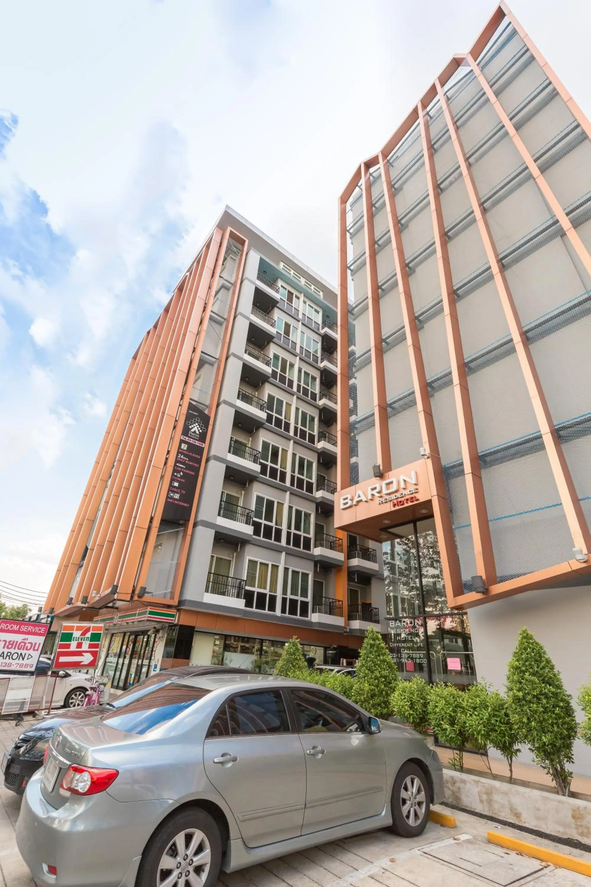 Property building in Baron Residence Bangkok