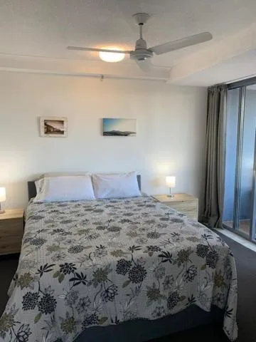 Bed in Centrepoint Apartments Caloundra