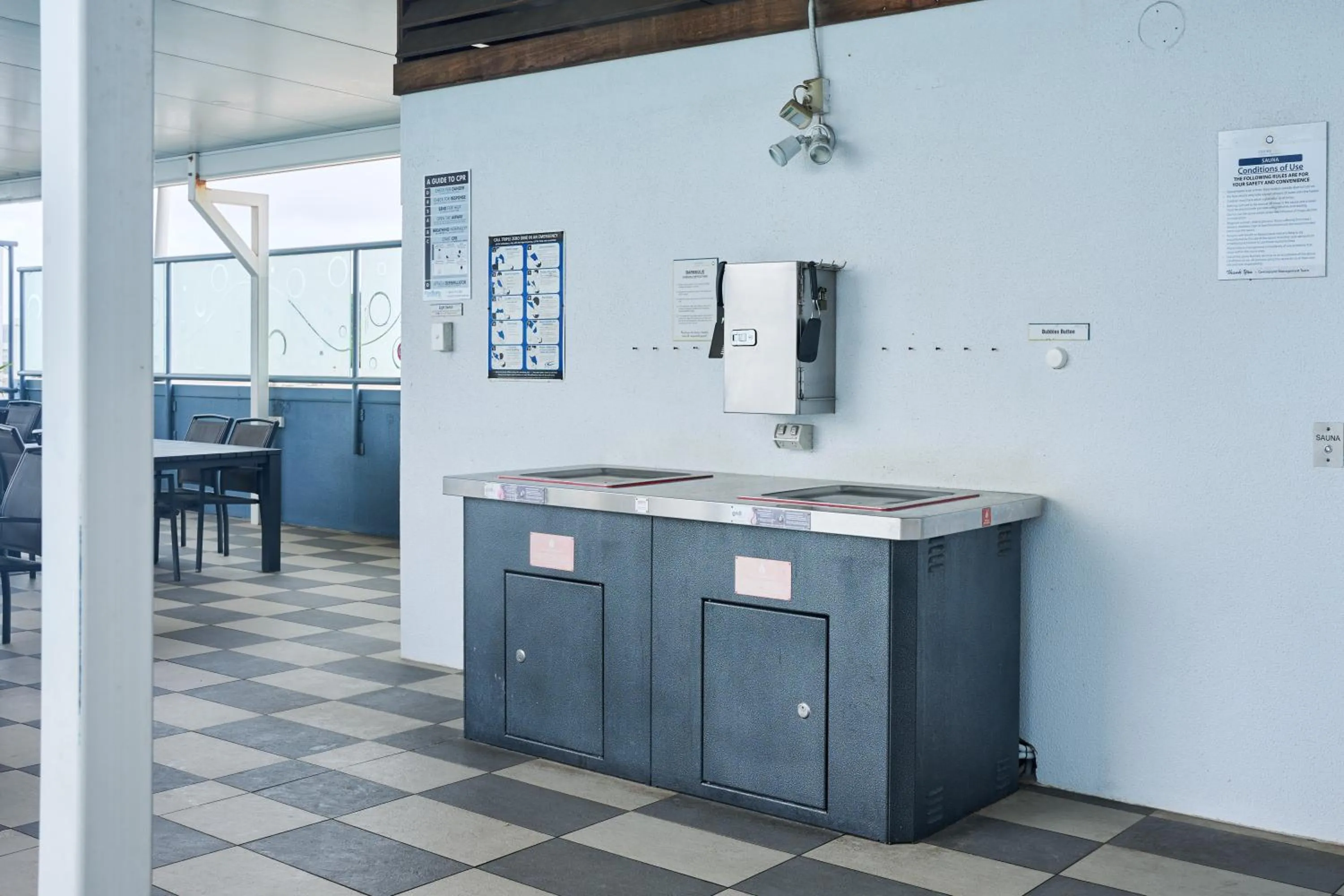 BBQ facilities in Centrepoint Apartments Caloundra