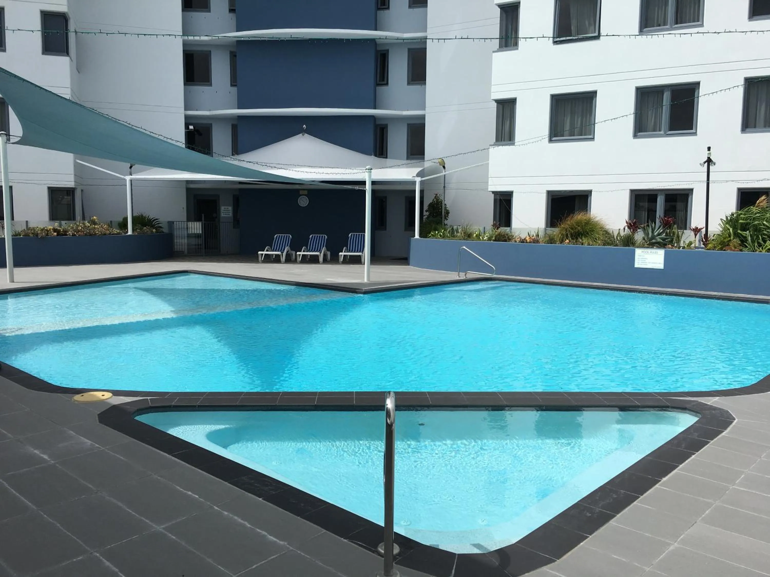 Swimming pool in Centrepoint Apartments Caloundra