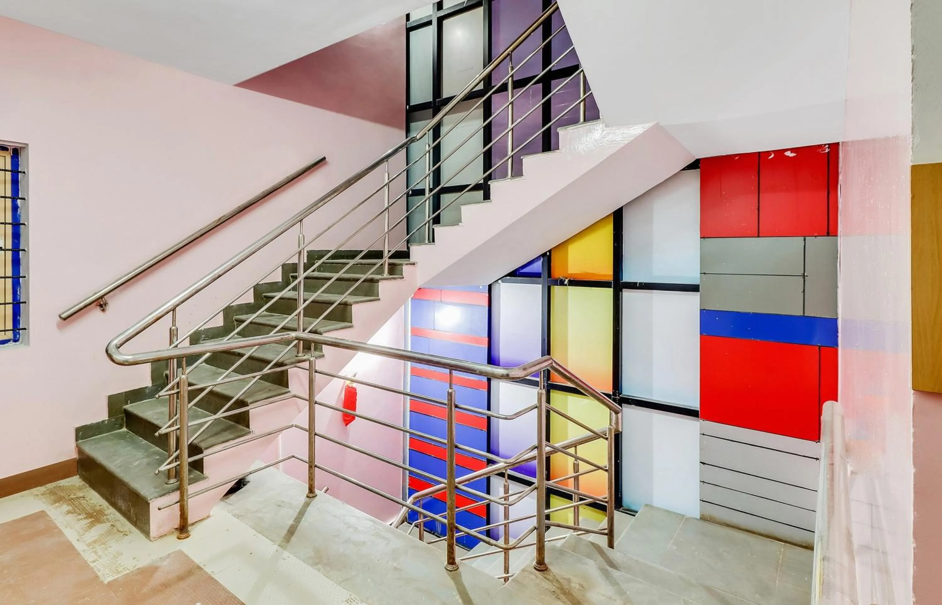 Lobby or reception in Hotel O MRV Royal Suites