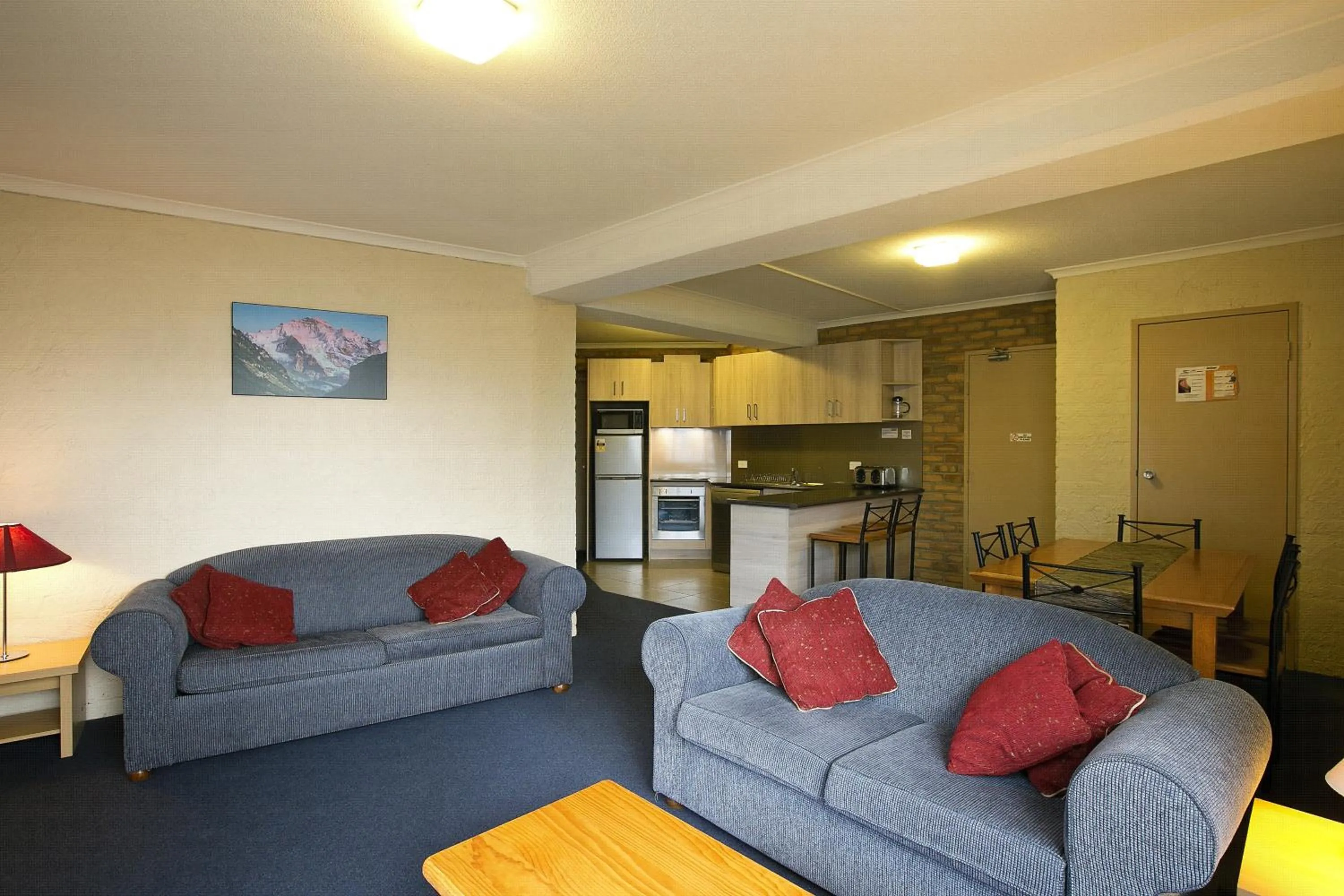 Living room in Attunga Alpine Lodge & Apartments