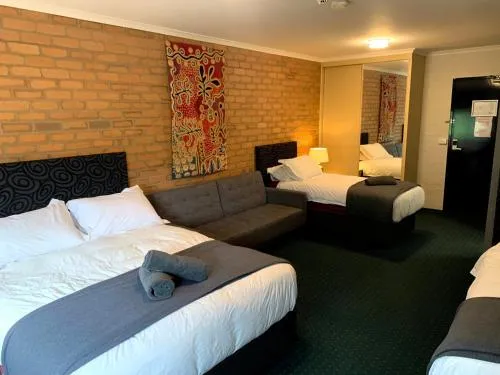 Attunga Alpine Lodge & Apartments