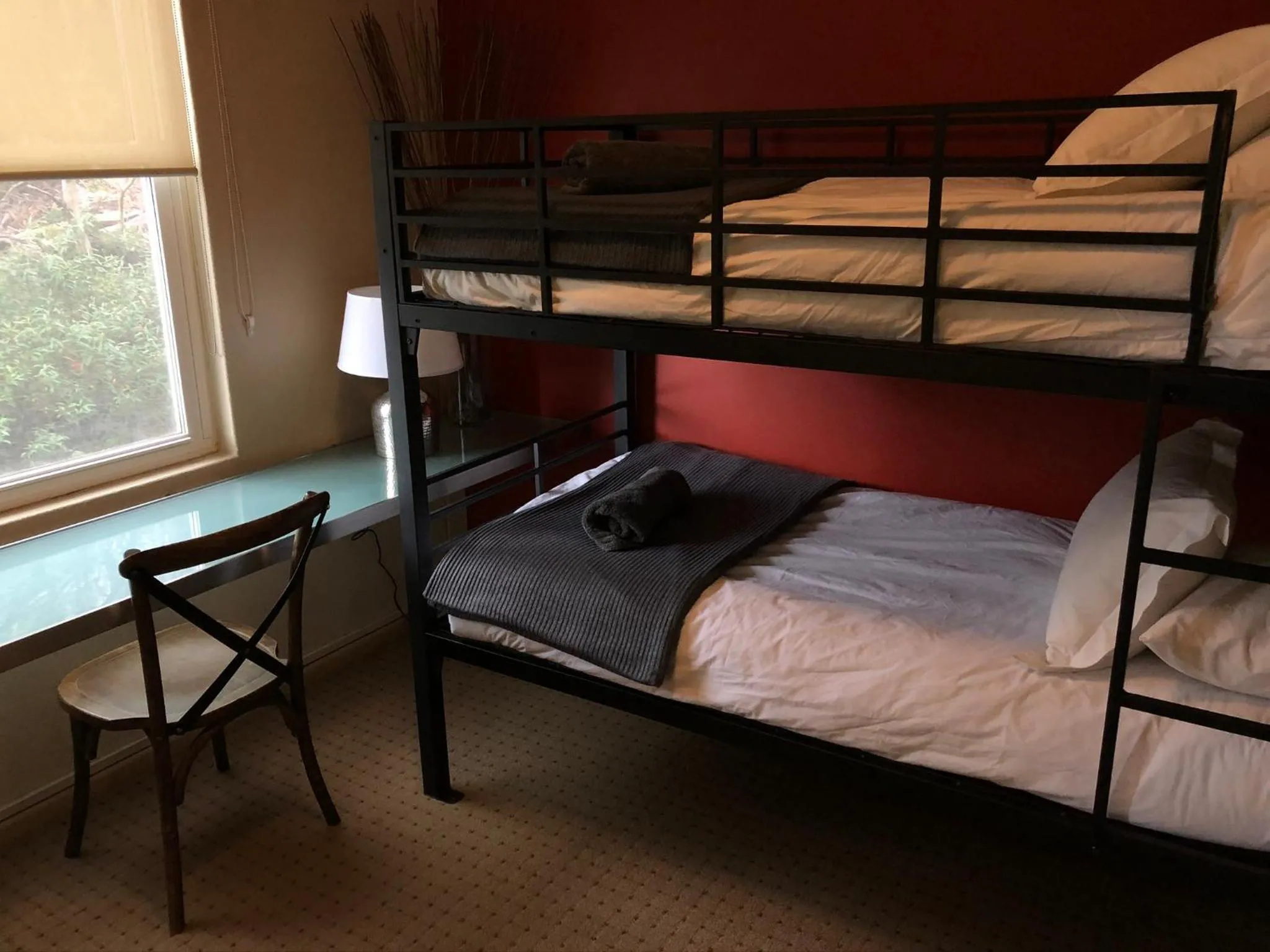 bunk bed, Bed in Attunga Alpine Lodge & Apartments