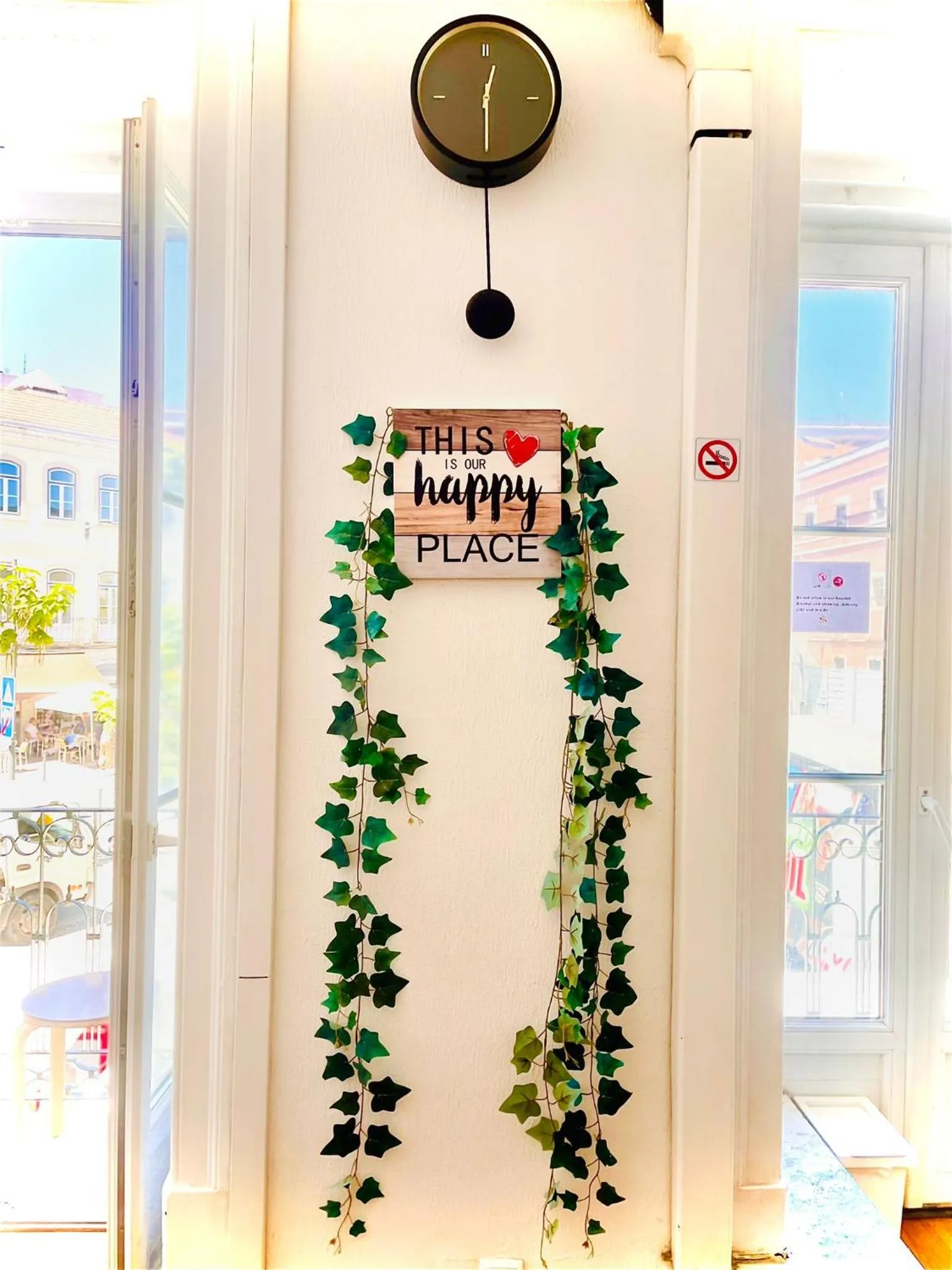 Text overlay in SwissLisbon Guest House