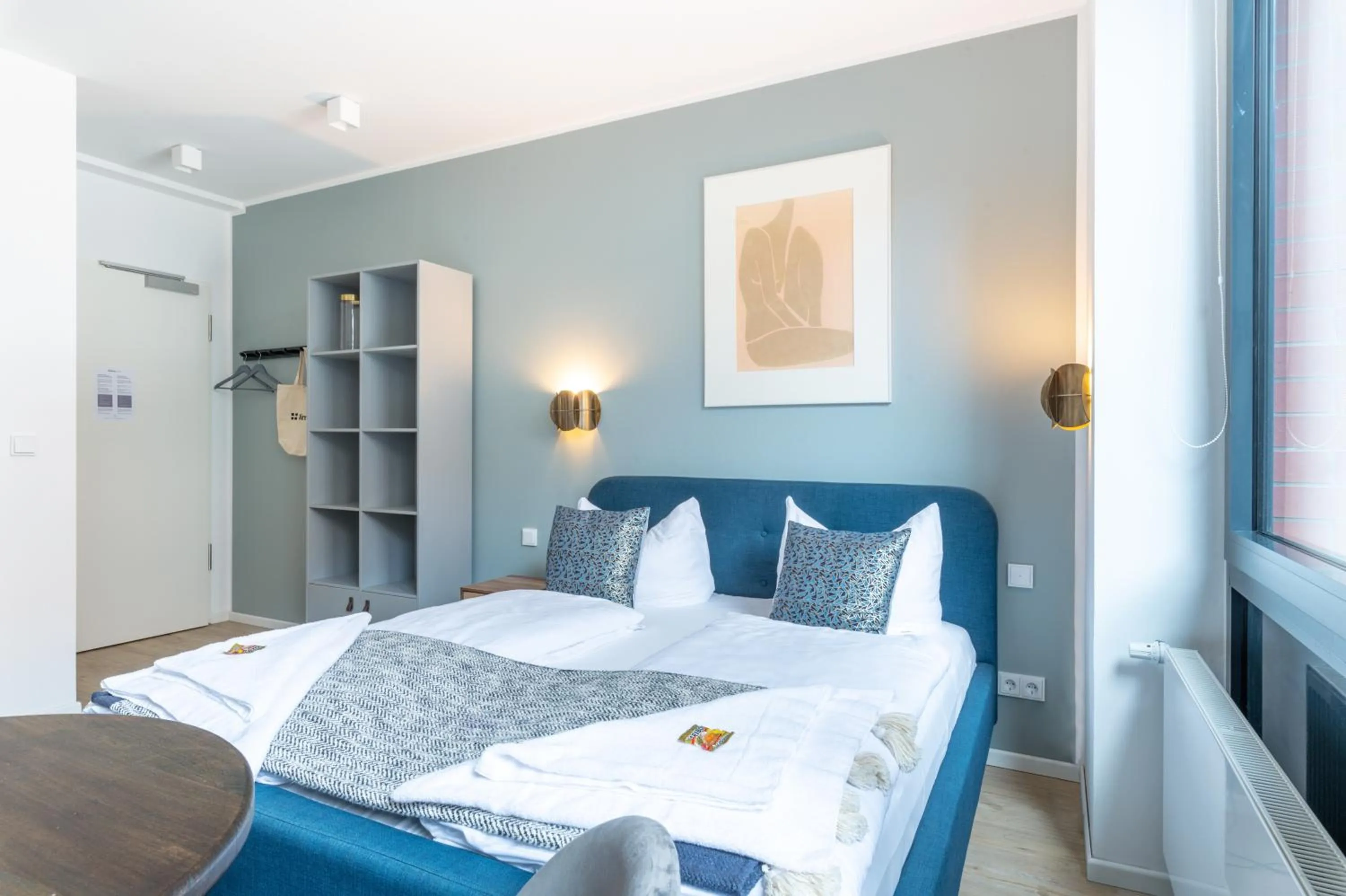 Bed in Limehome Flensburg Holm