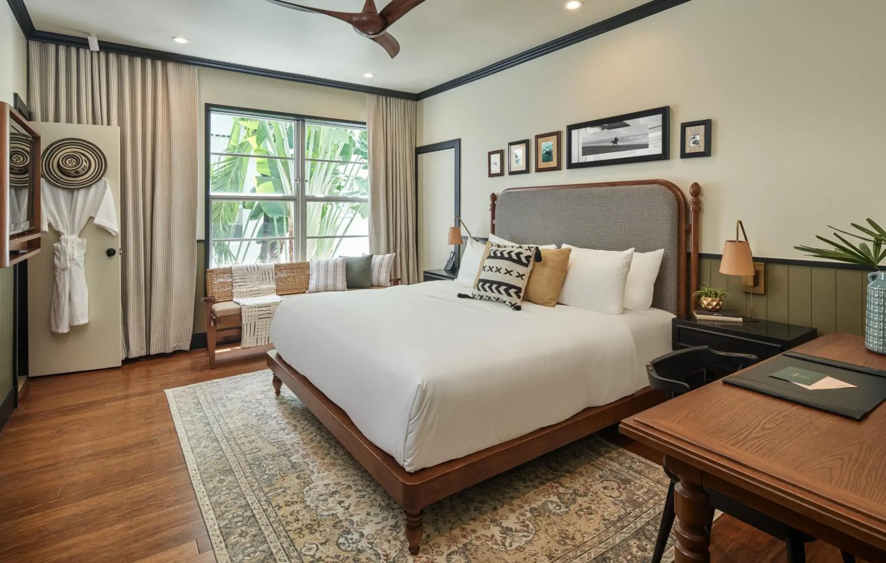 Junior King Suite in Balfour Miami Beach, a Morgans Originals hotel Junior King Suite in Balfour Miami Beach, a Morgans Originals hotel