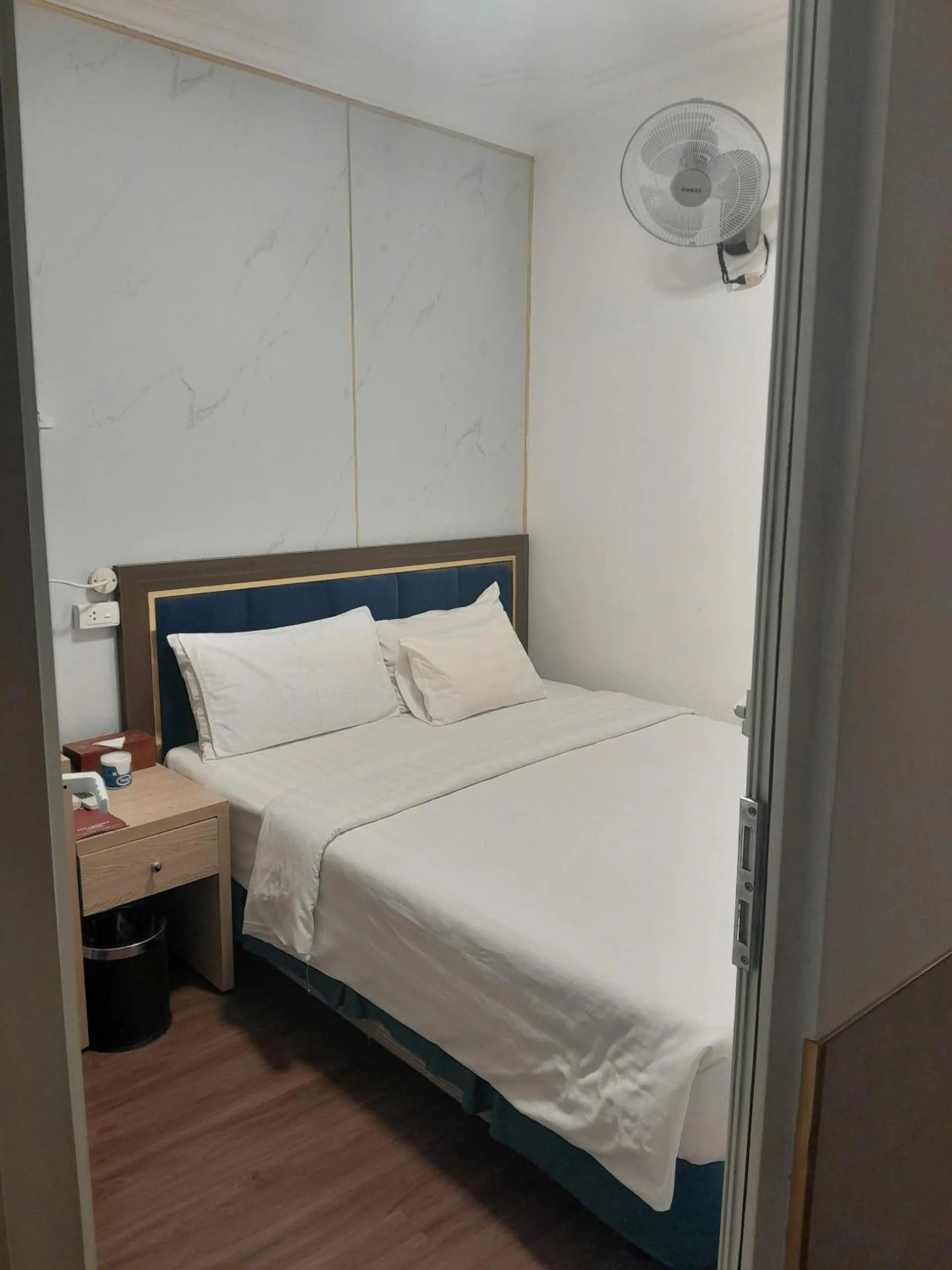 Bed in A25 Hotel - 53 Tuệ Tĩnh