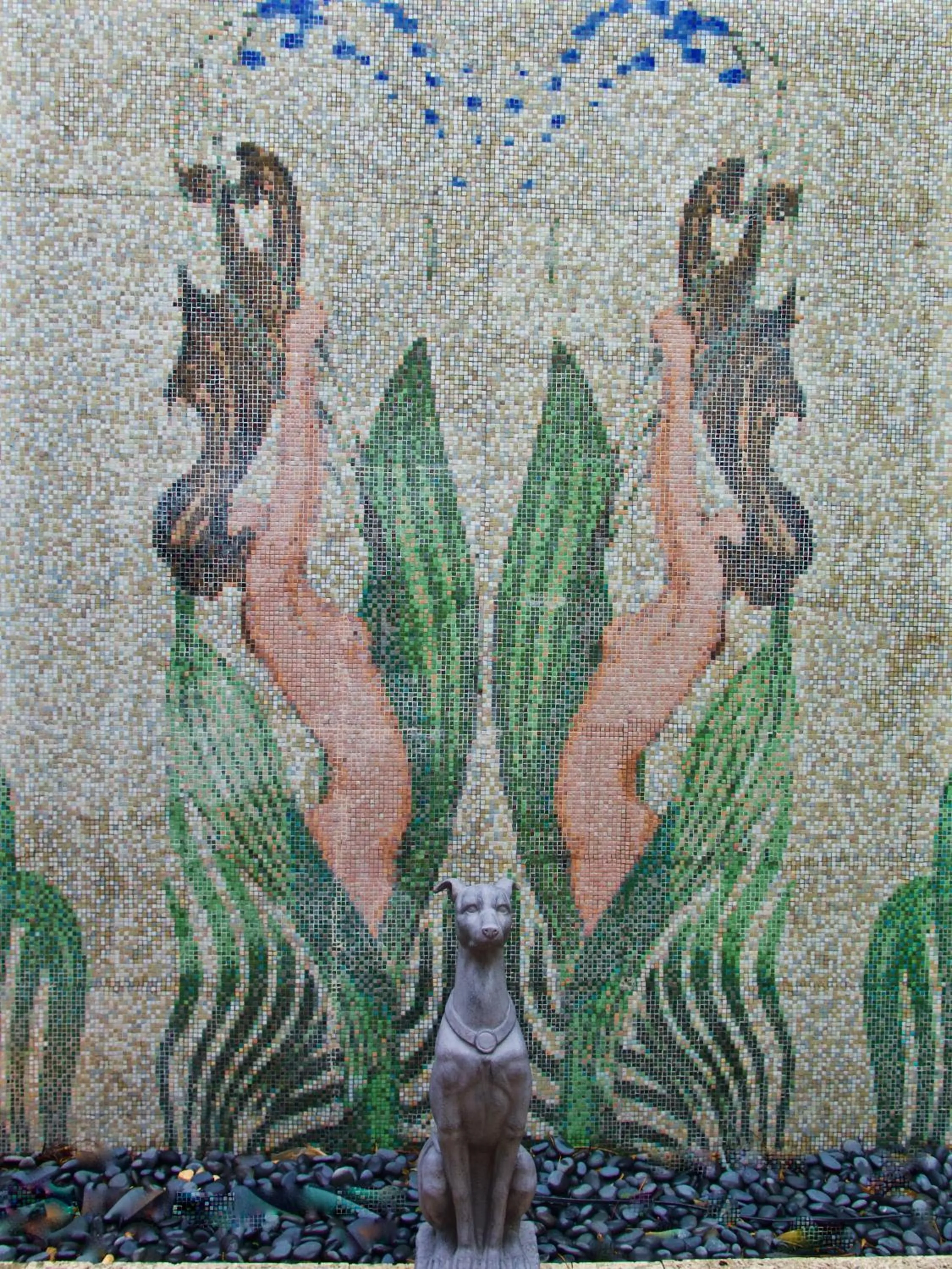 Patio in The Astor by LuxUrban