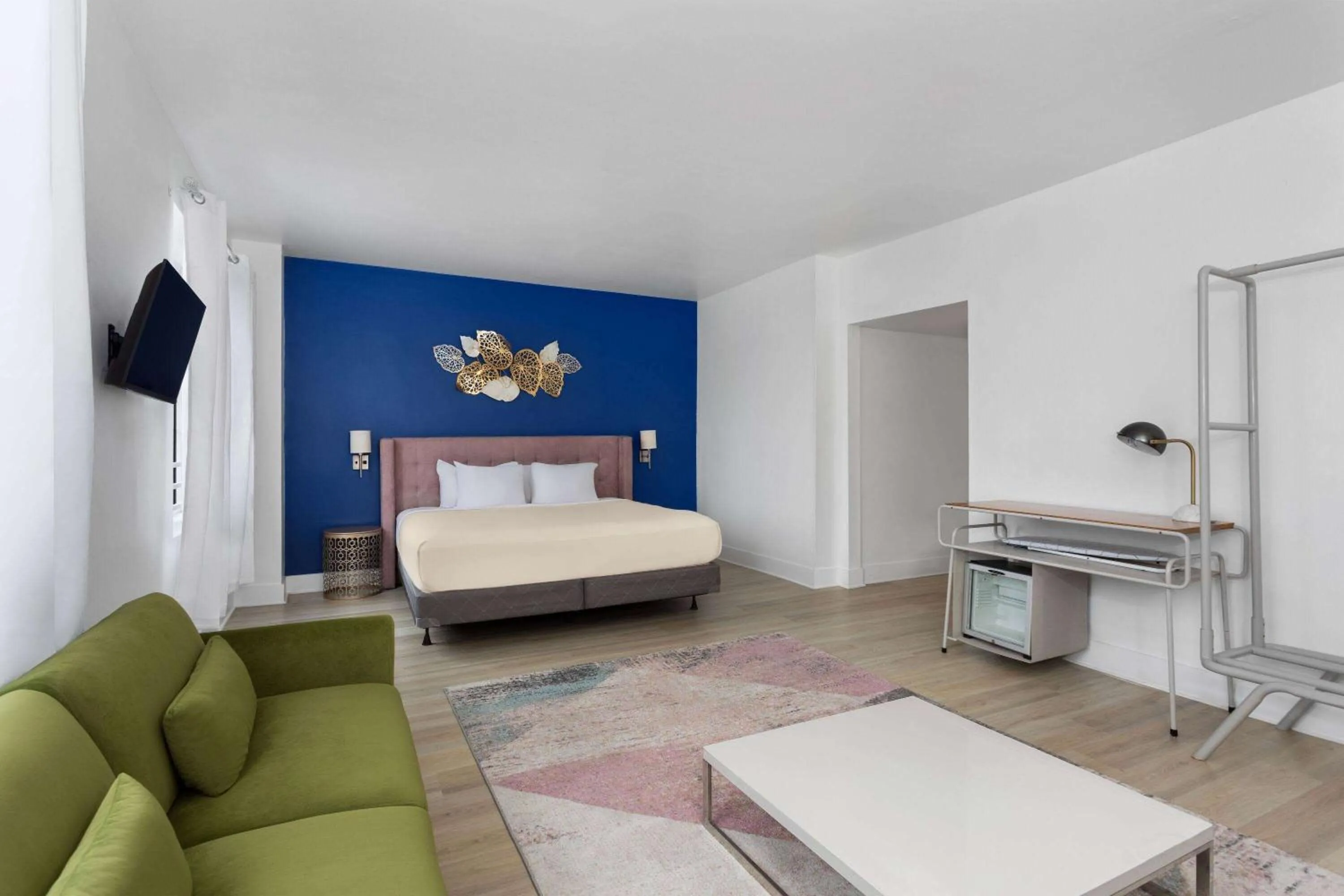 Bed in The Astor by LuxUrban