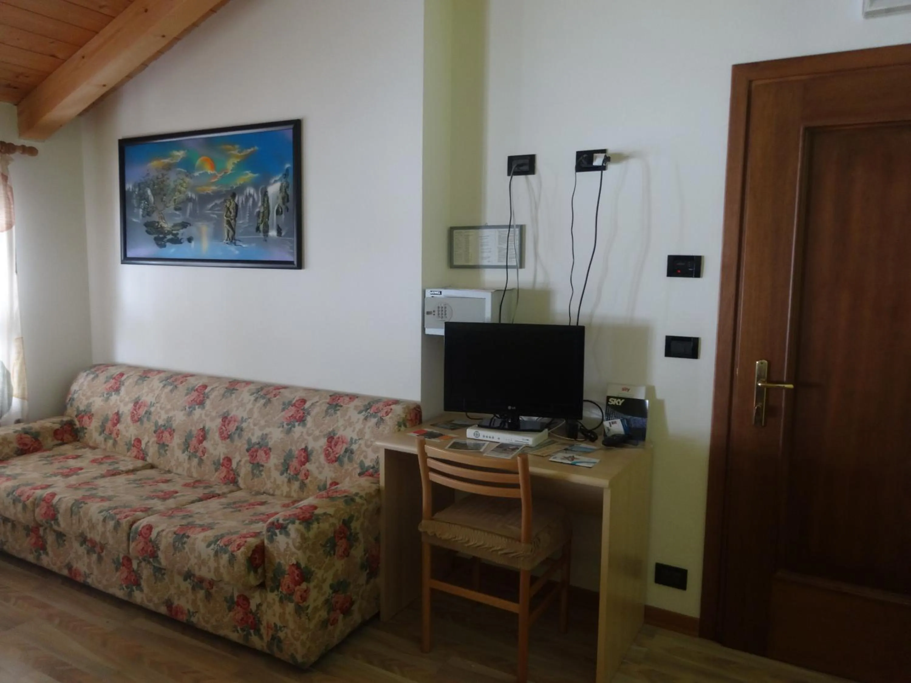 Bed in Hotel Genzianella