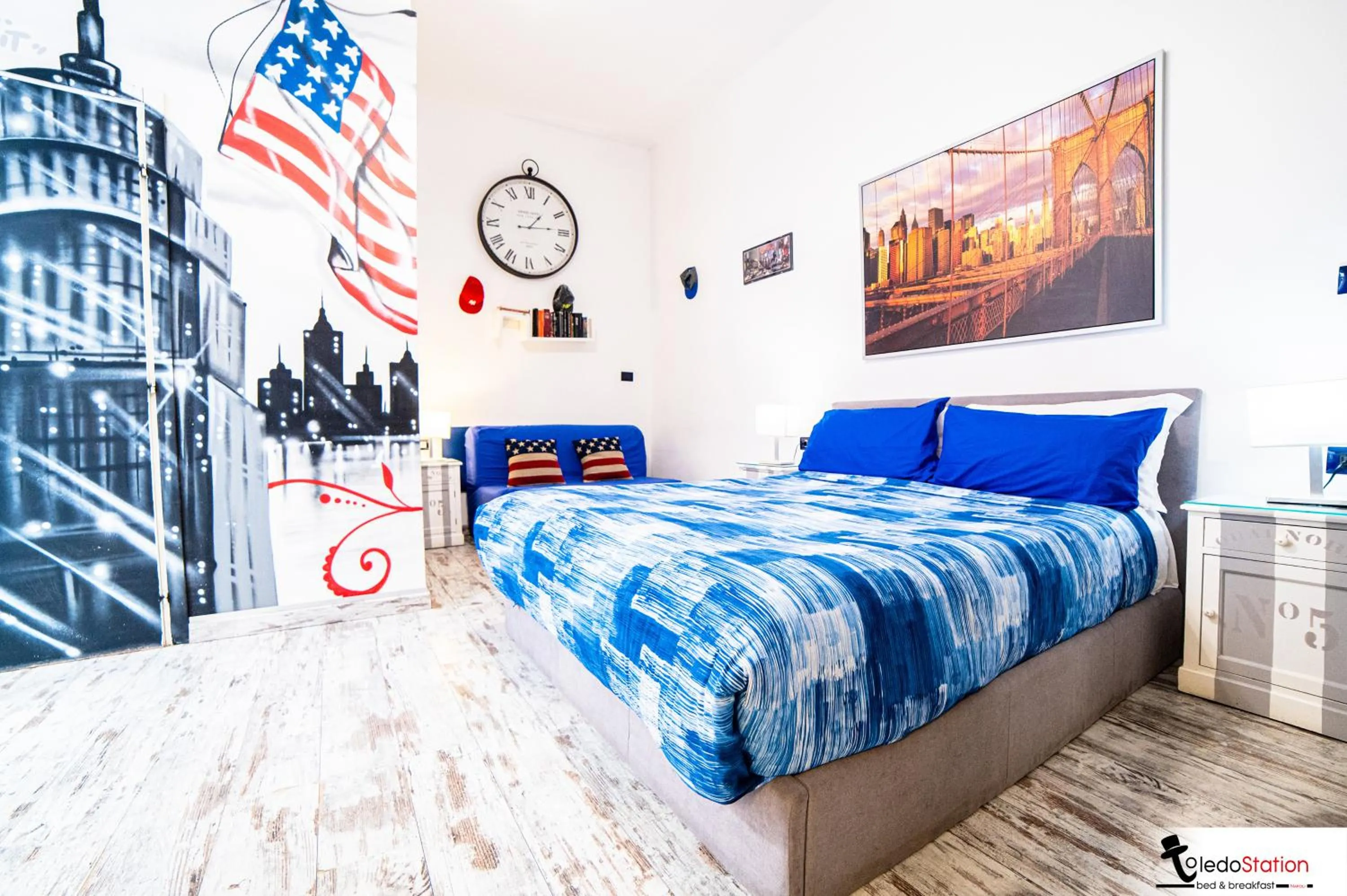 Bed in ToledoStation B&B