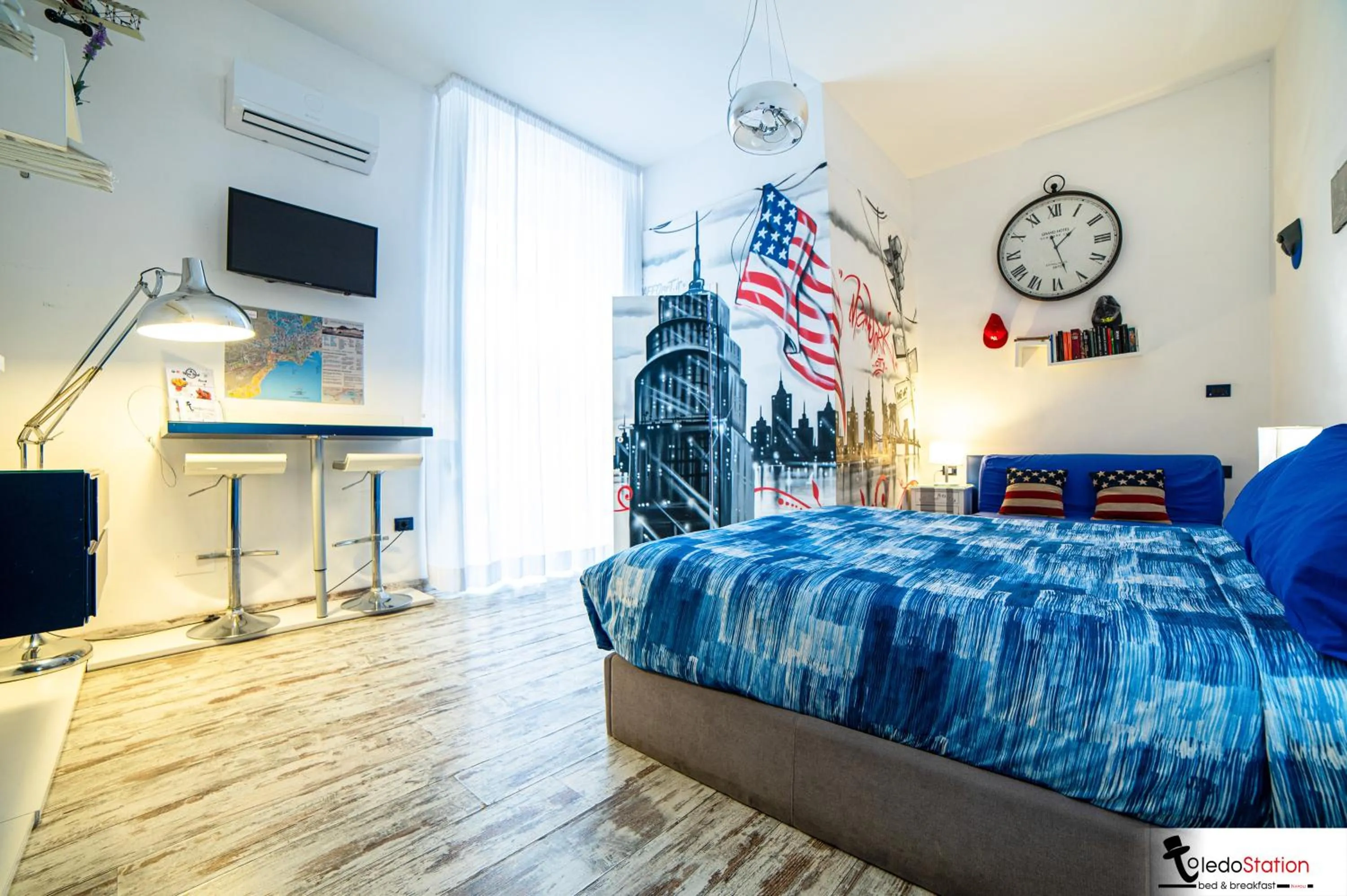 Bed in ToledoStation B&B