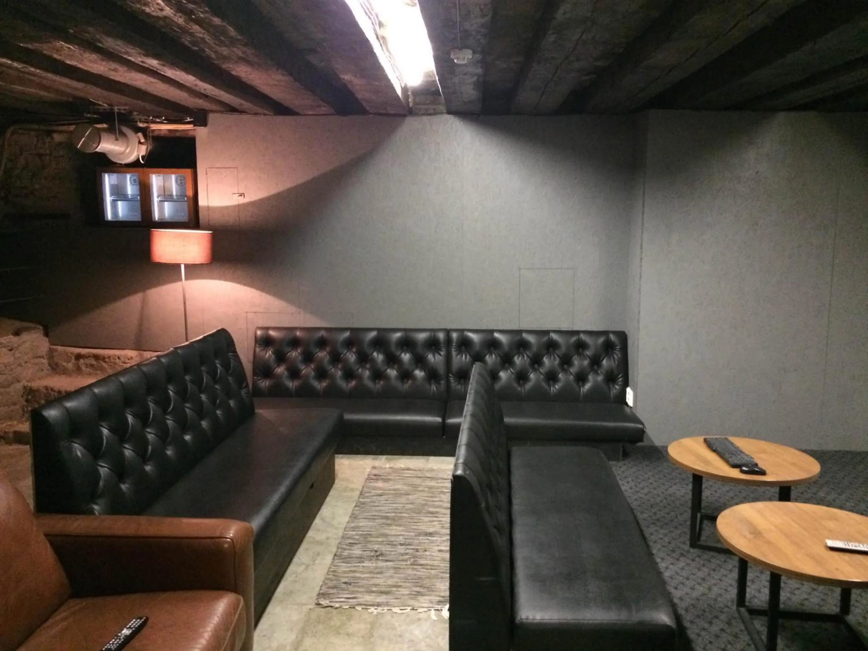 TV and multimedia in 16eur - Old Town Munkenhof