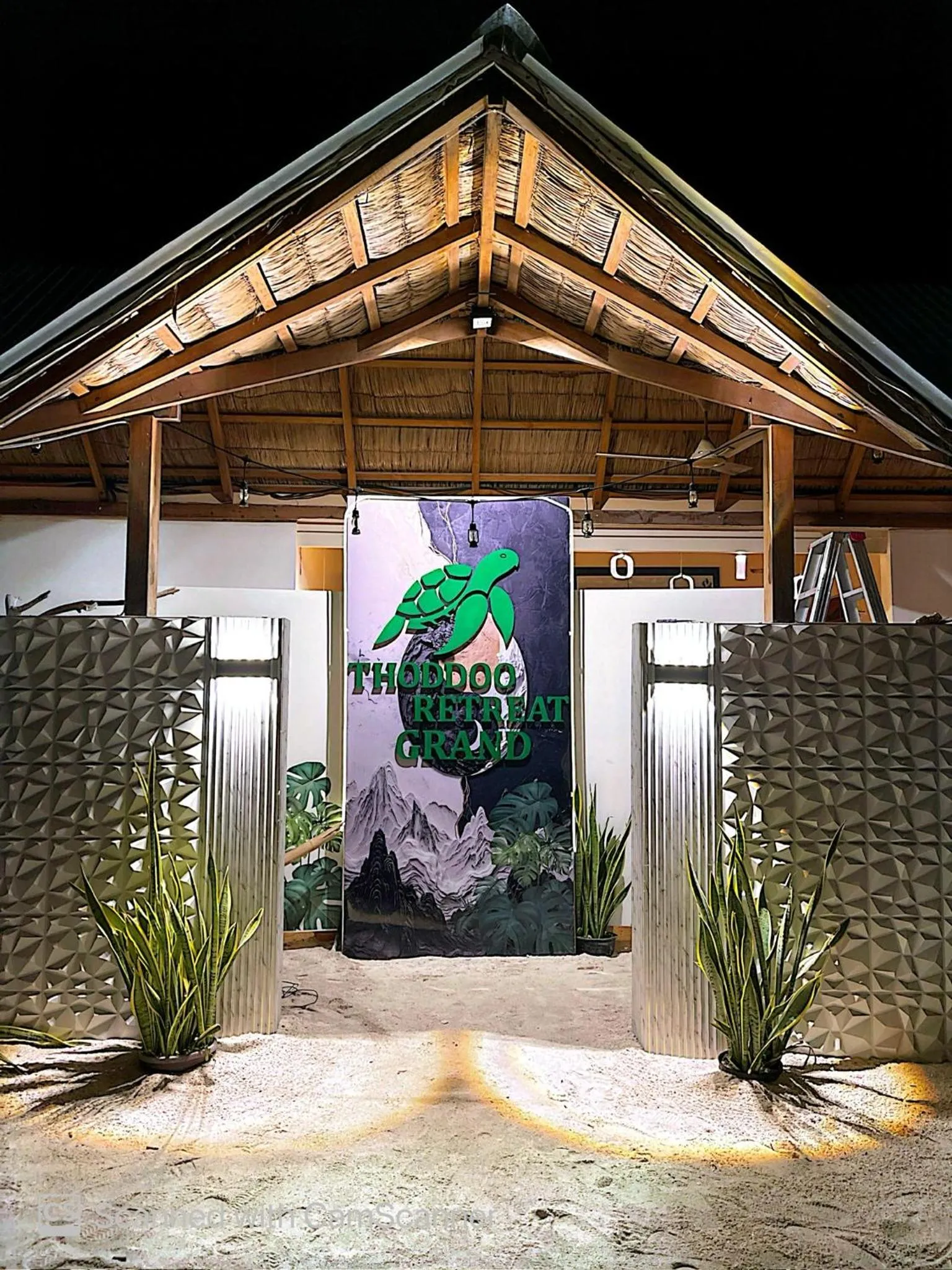 Thoddoo Retreat Grand