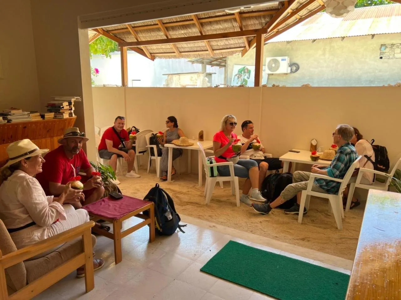 Thoddoo Retreat Grand