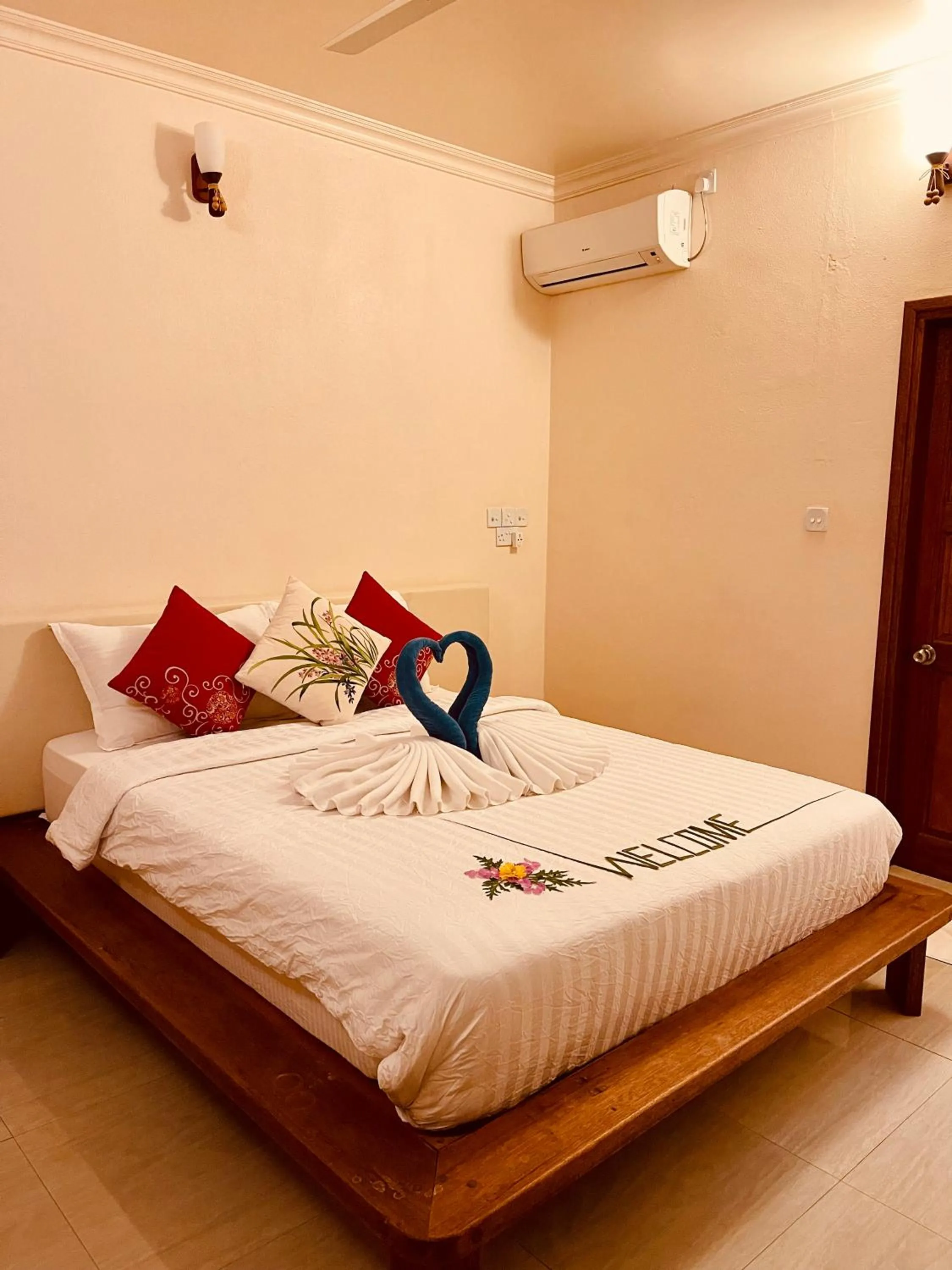 Bed in Thoddoo Retreat Grand