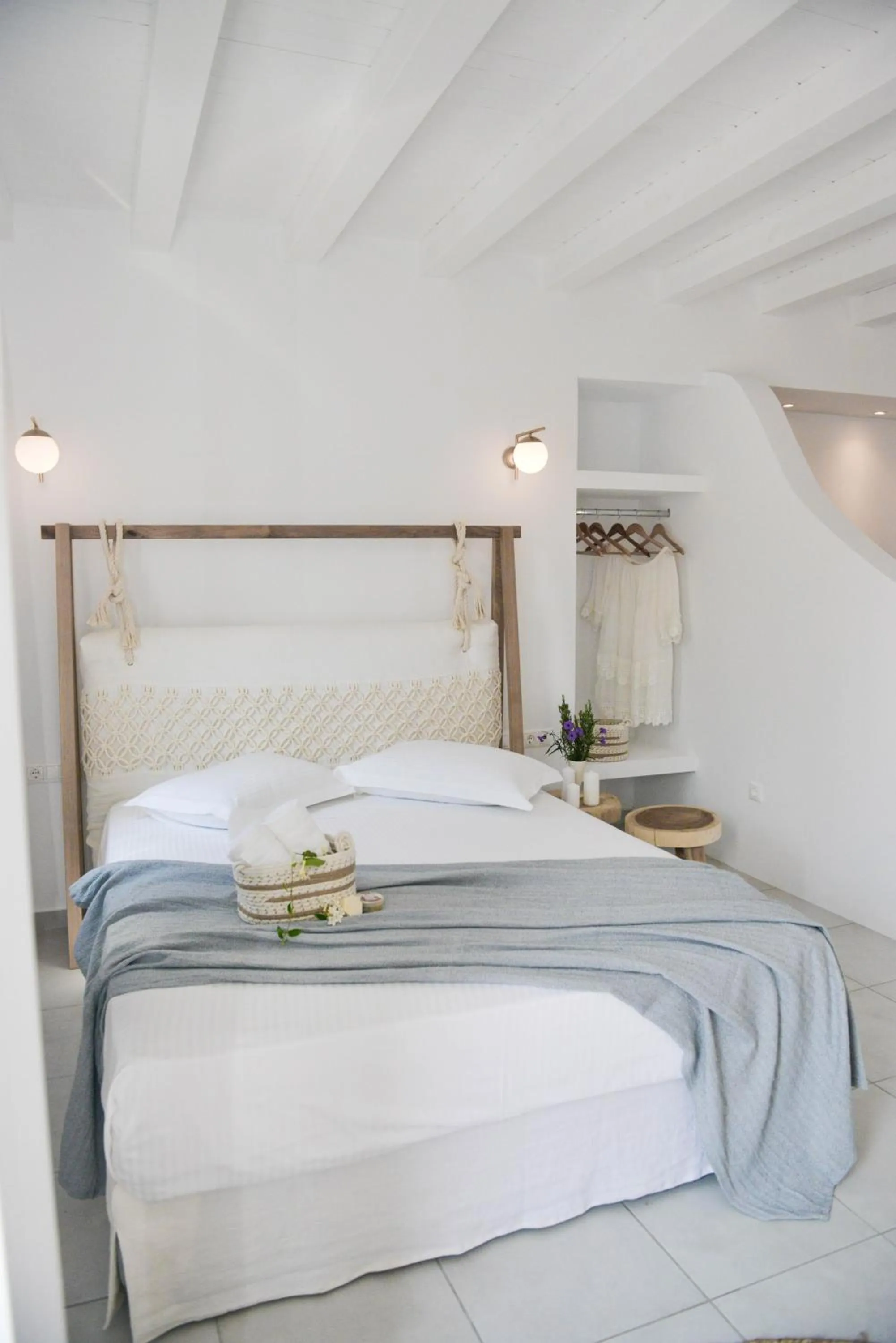 Bed in Blue Paradise Apartments