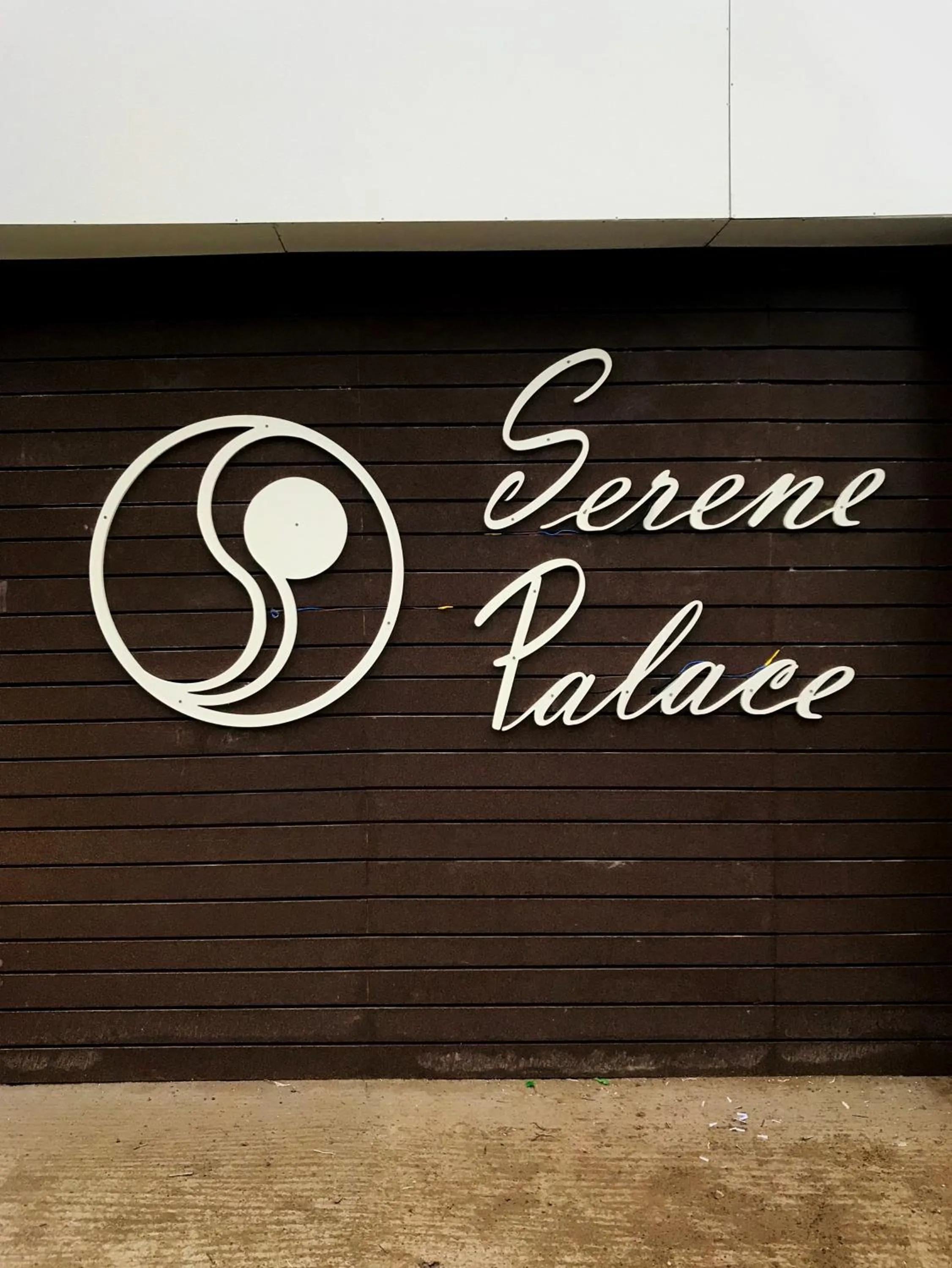Logo/Certificate/Sign in Hotel Serene Palace
