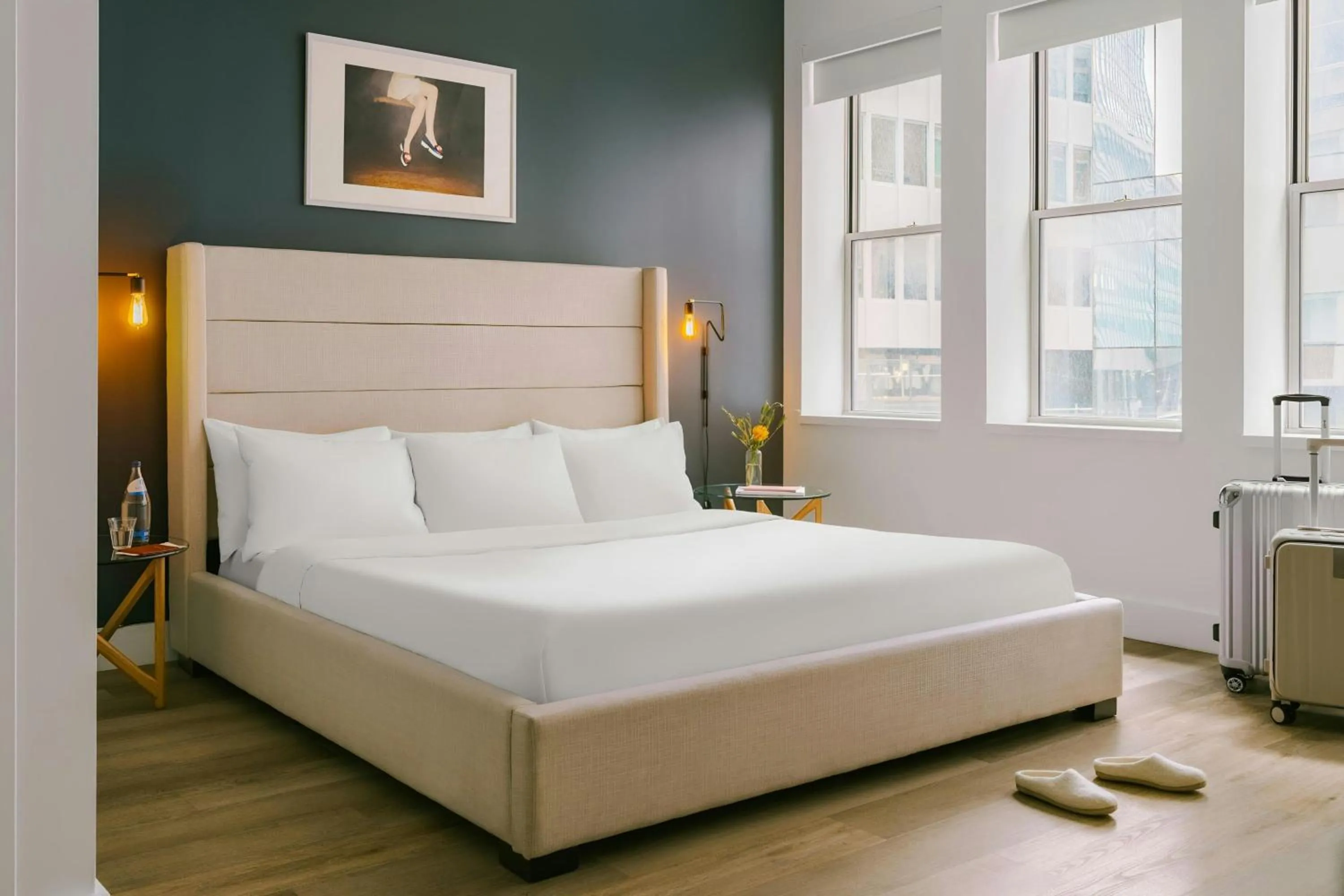 Bedroom, Bed in Sonder by Marriott Bonvoy One Platt Apartments Financial District