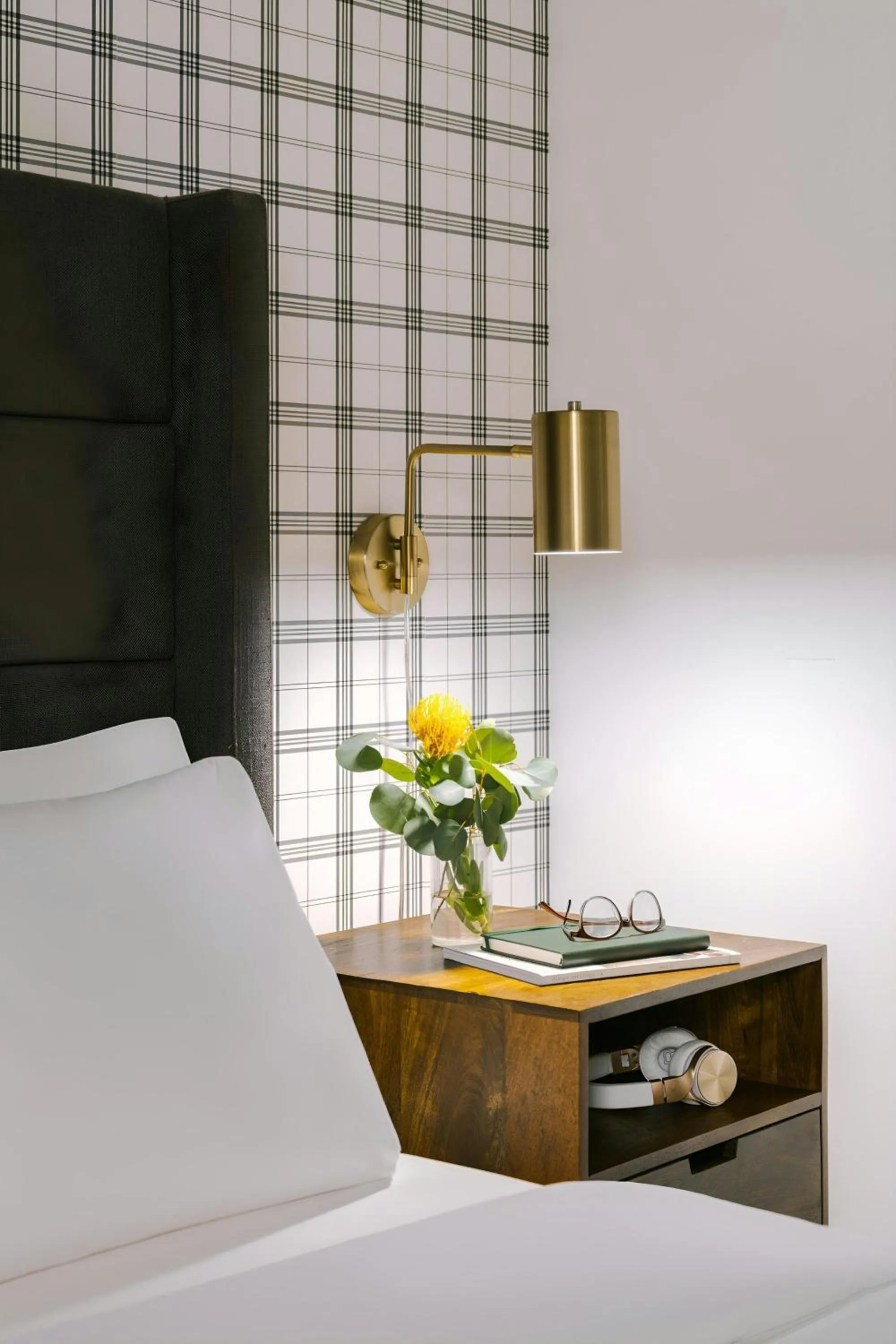 Bedroom, Bed in Sonder by Marriott Bonvoy One Platt Apartments Financial District