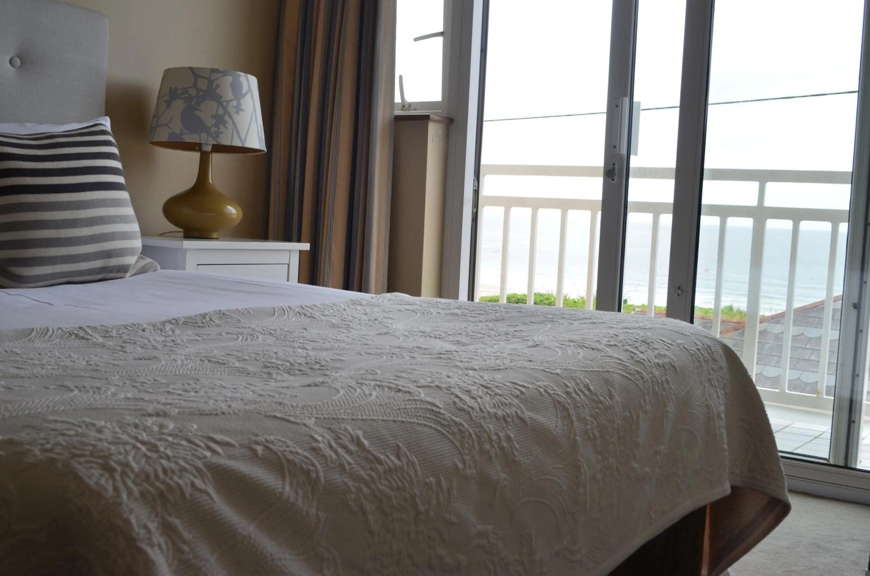 Bed in The Cliff House Hotel