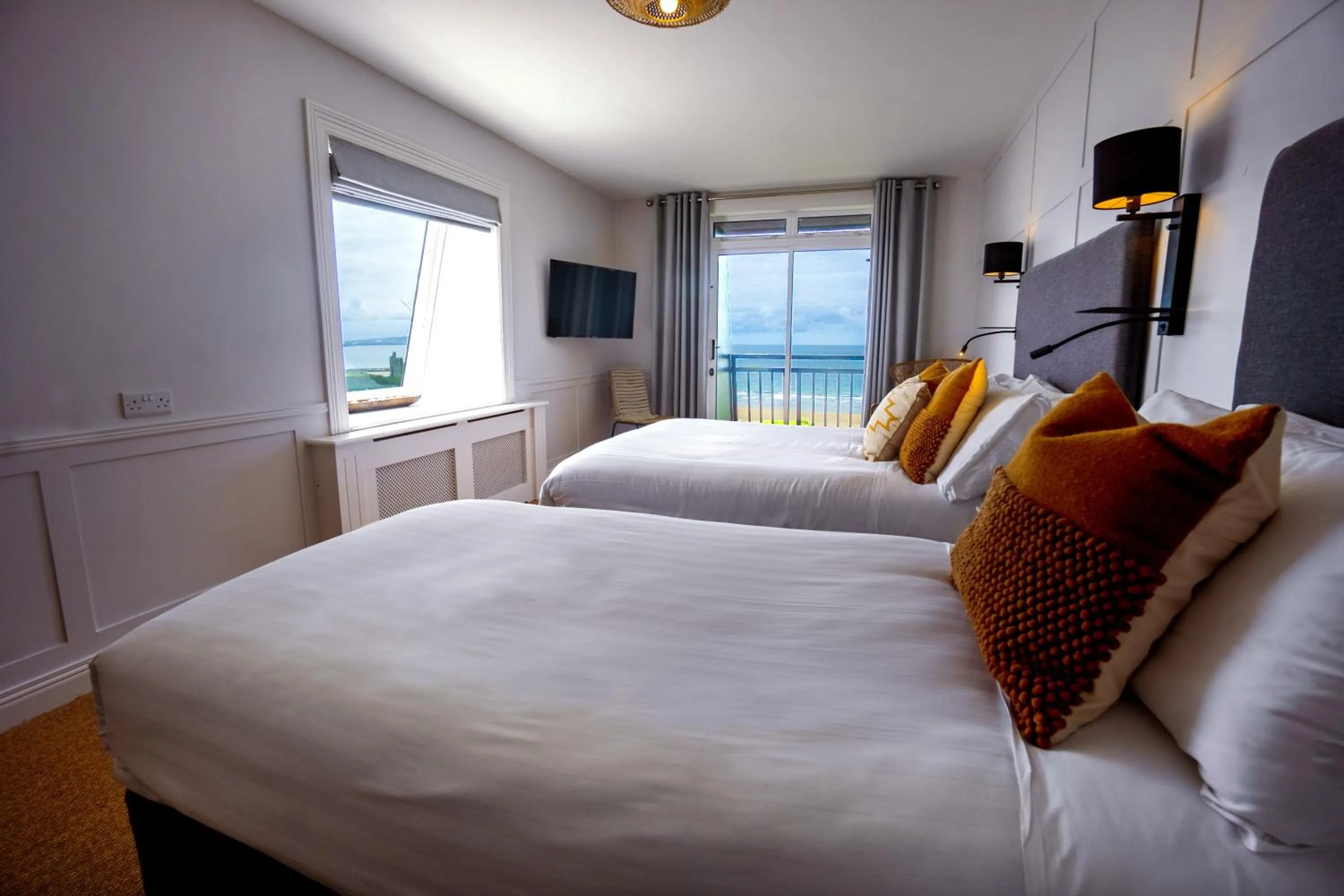 Bed in The Cliff House Hotel