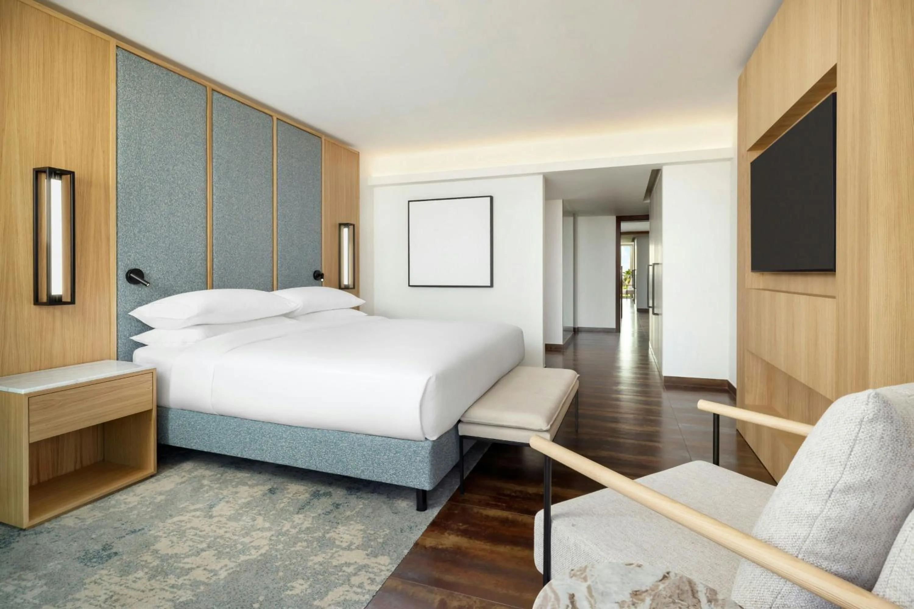 Photo of the whole room, Bed in Algarve Marriott Salgados Golf Resort & Spa