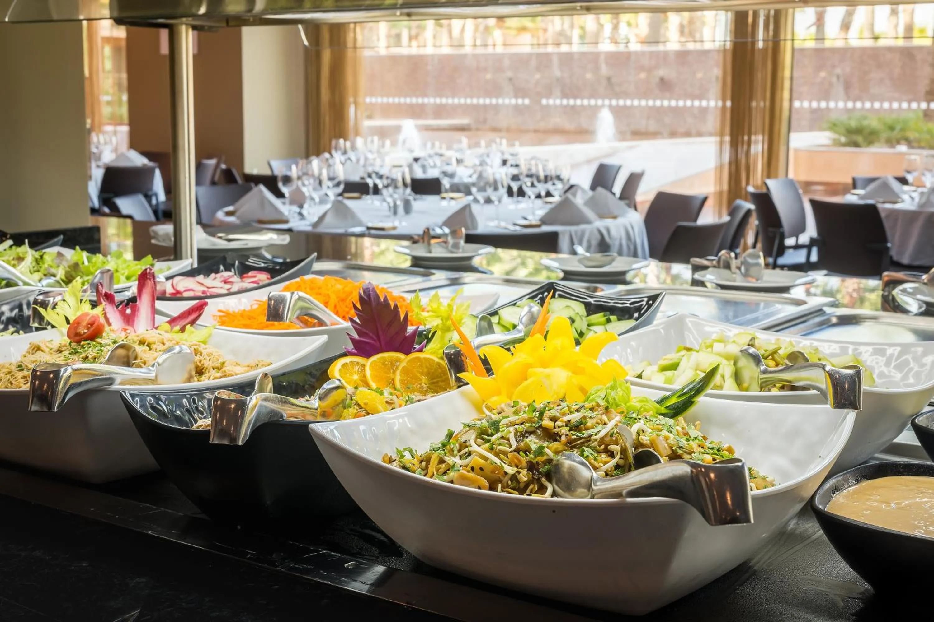 Restaurant/places to eat in Salgados Palace