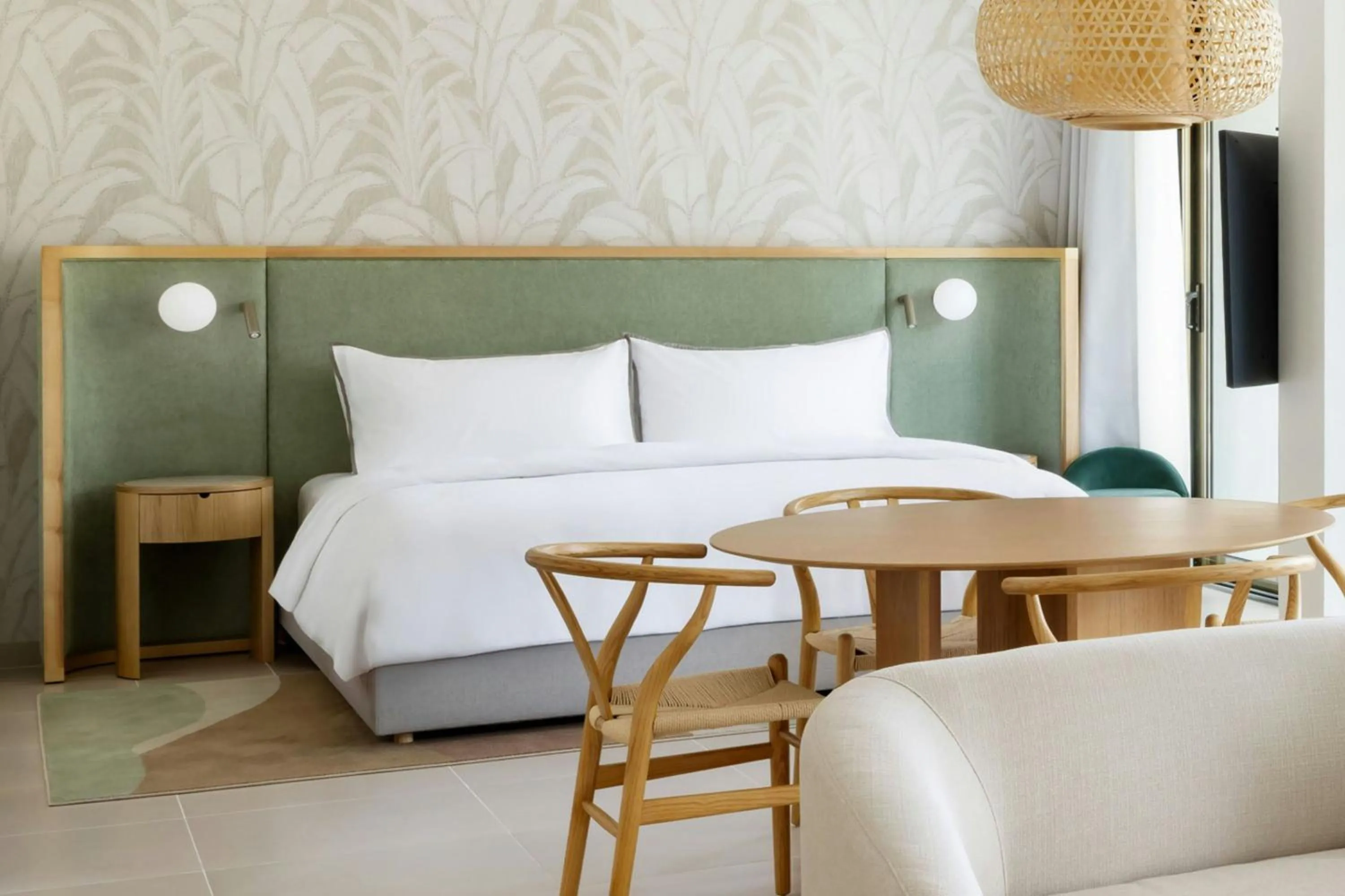 Photo of the whole room, Bed in The Westin Salgados Beach Resort, Algarve