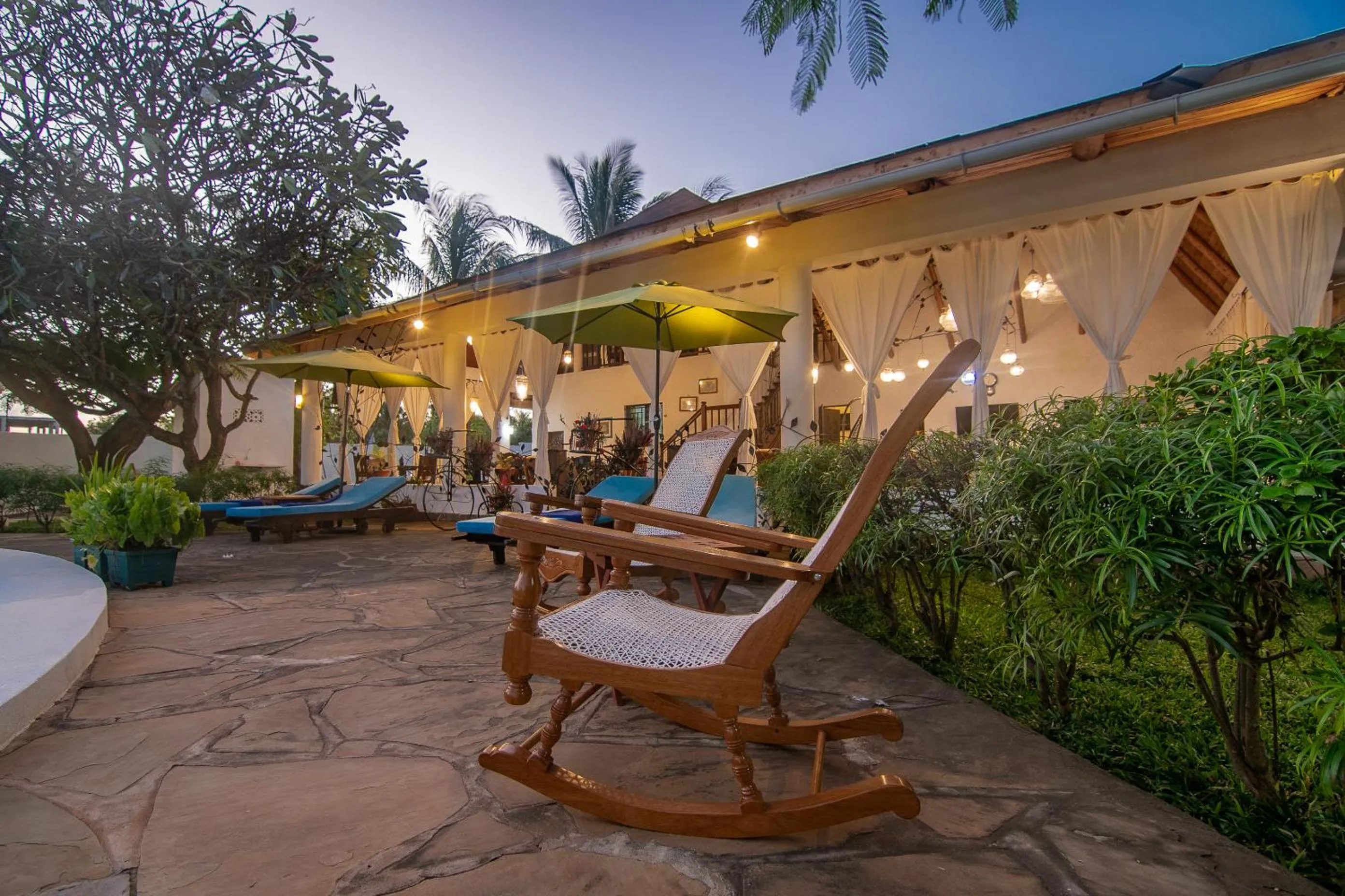Swimming pool in Villa Ameera Malindi