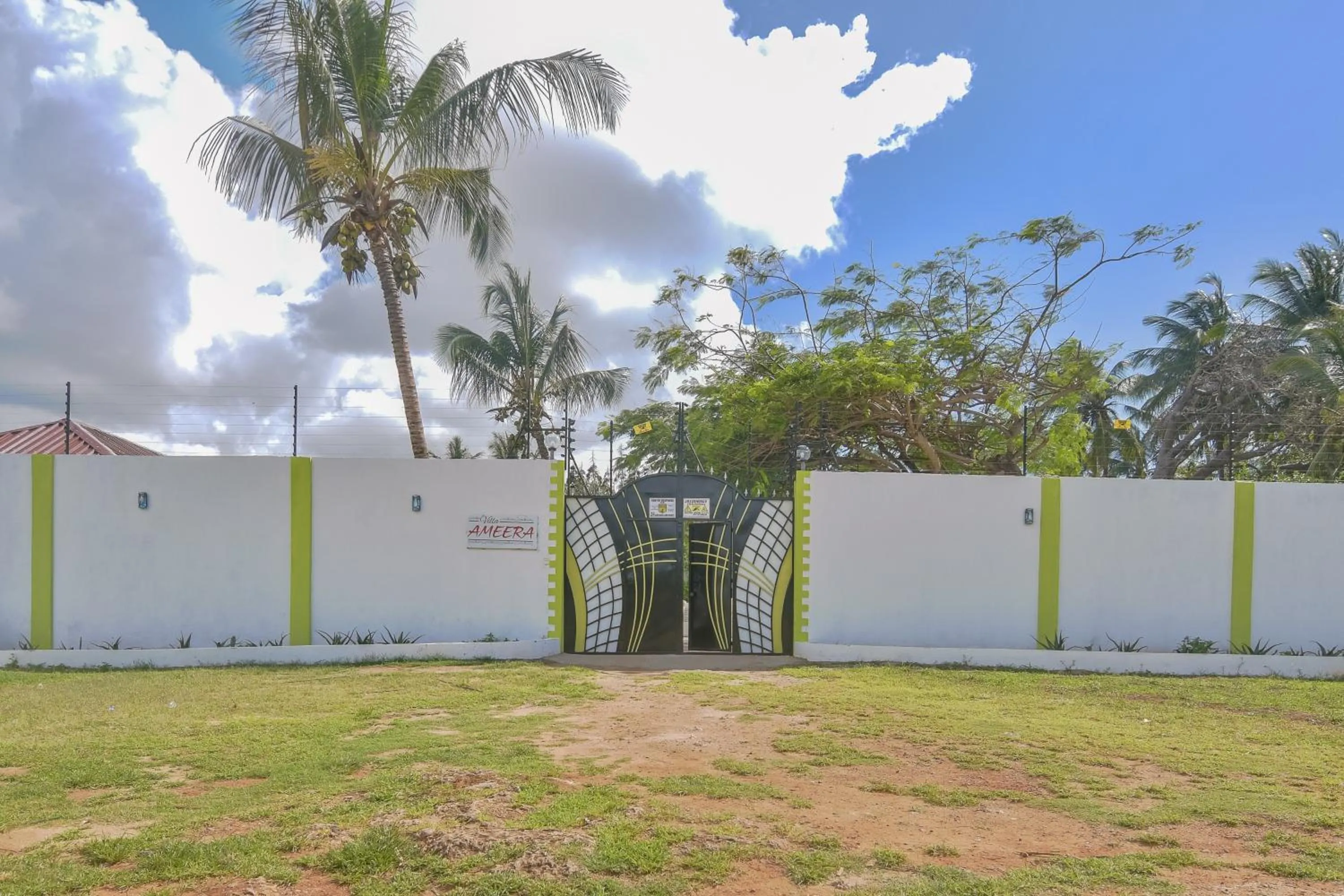 Facade/entrance in Villa Ameera Malindi