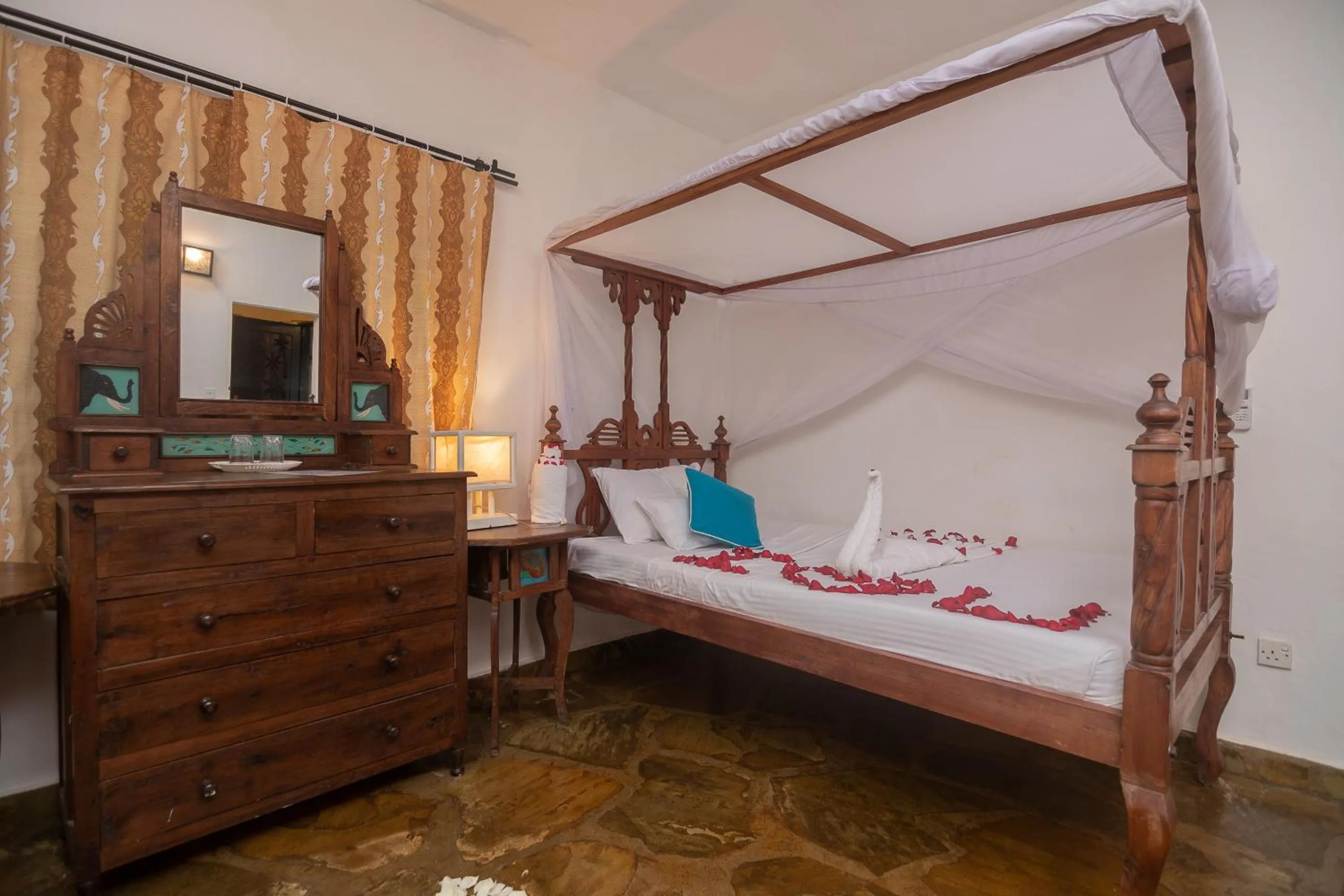 Bed in Villa Ameera Malindi