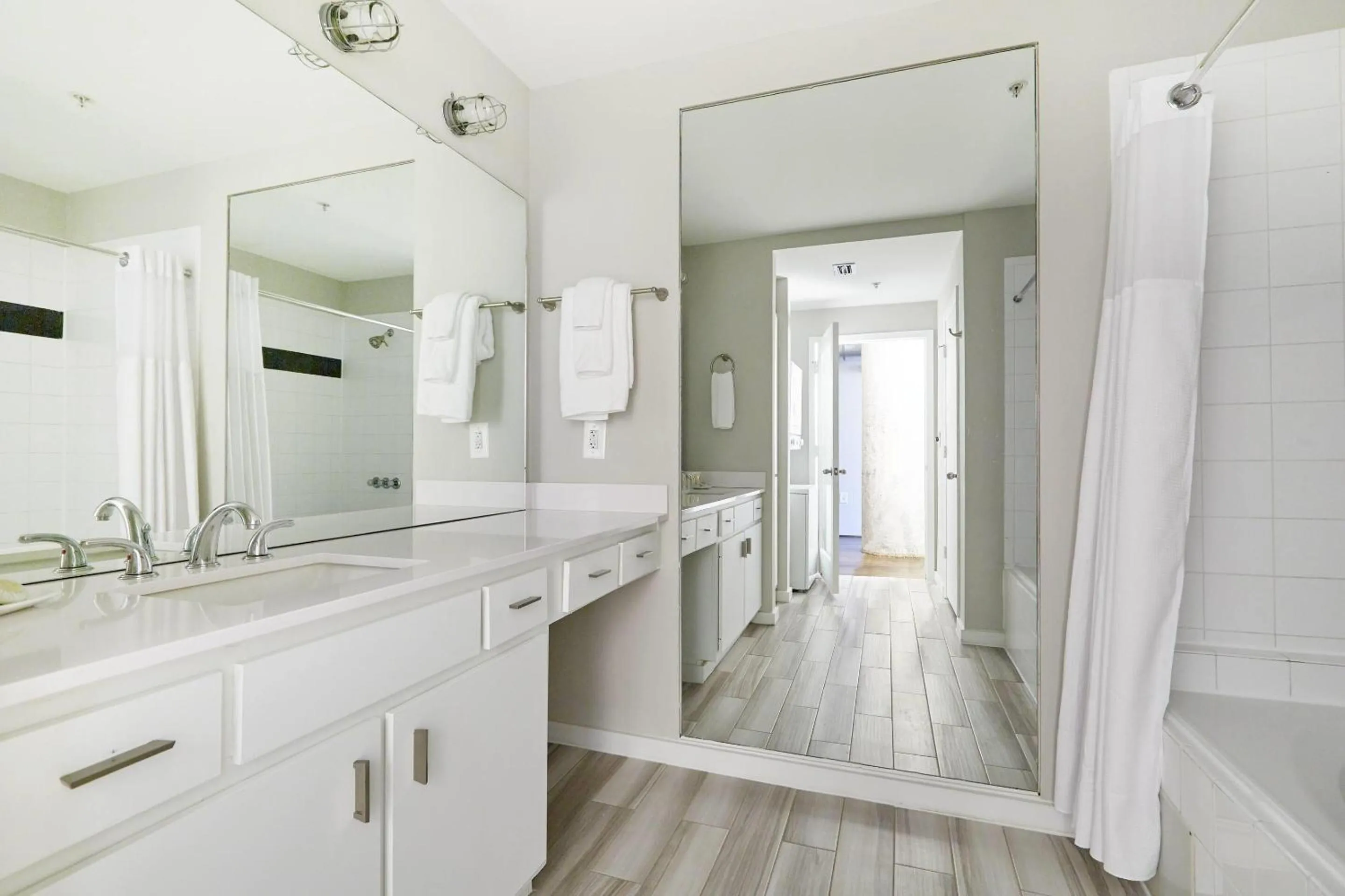 Bathroom in Reside Houston Downtown, a Wyndham Residence