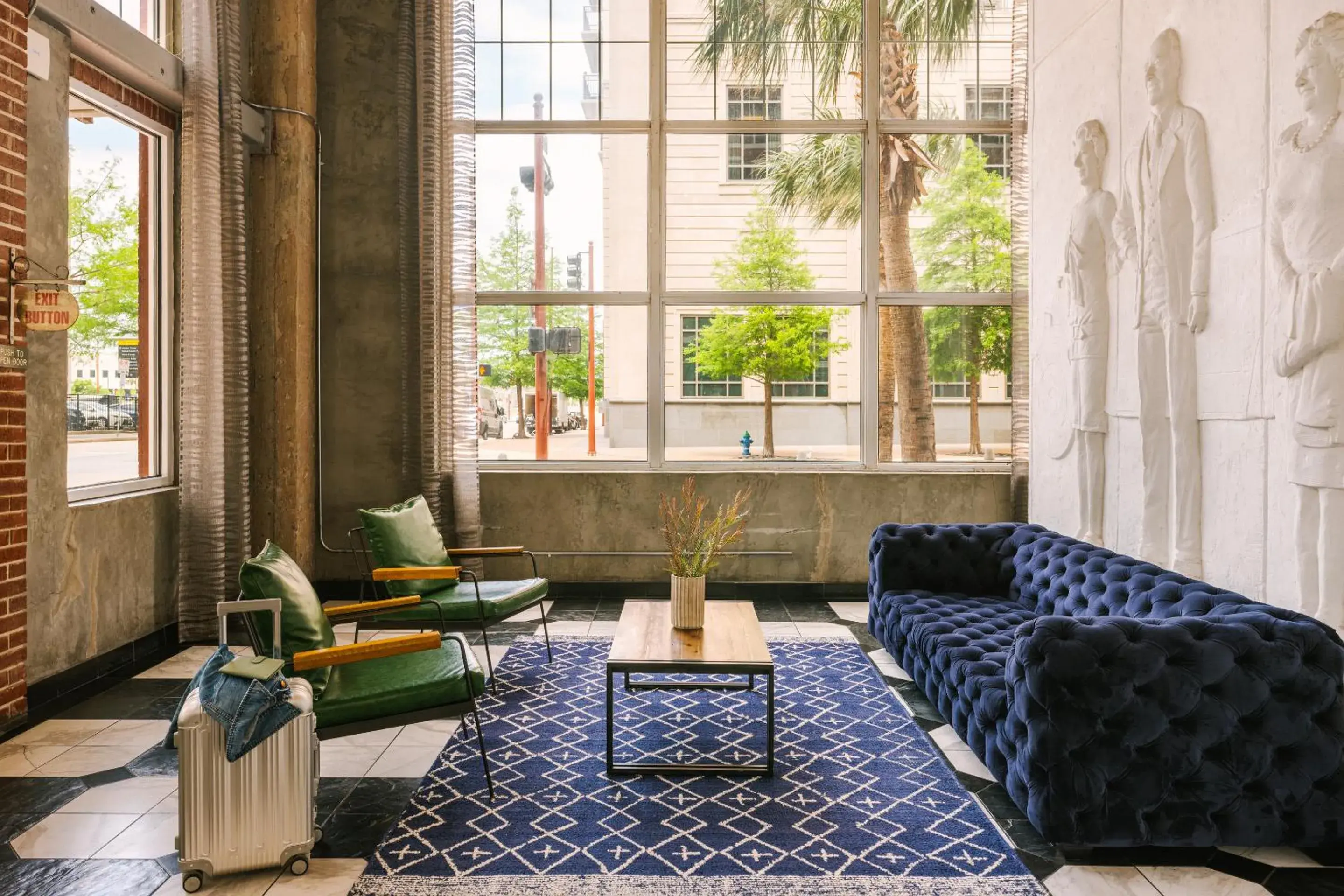 Property building in Sonder The Hogg Palace Property building in Sonder The Hogg Palace