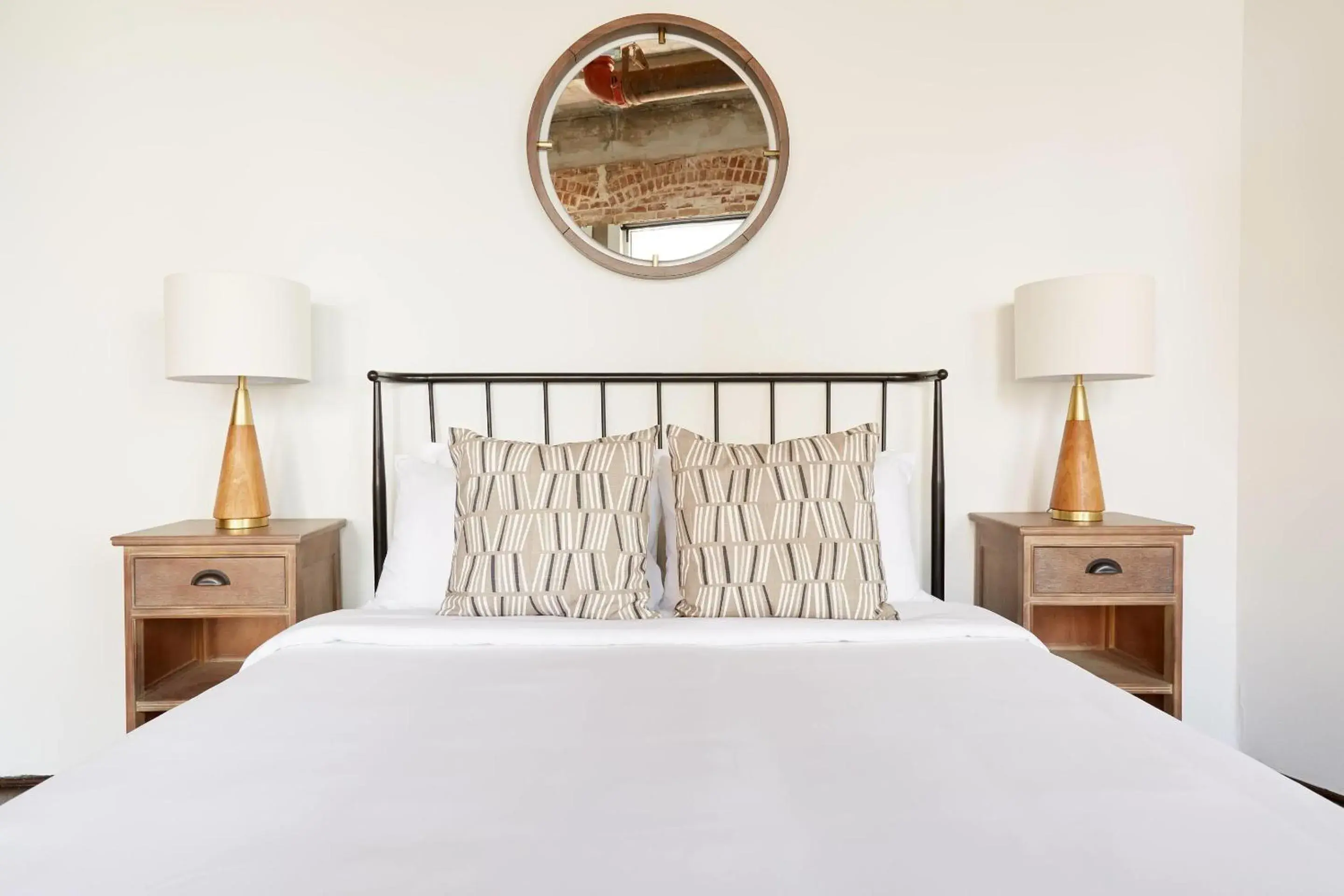 Photo of the whole room, Bed in Reside Houston Downtown, a Wyndham Residence Photo of the whole room, Bed in Reside Houston Downtown, a Wyndham Residence