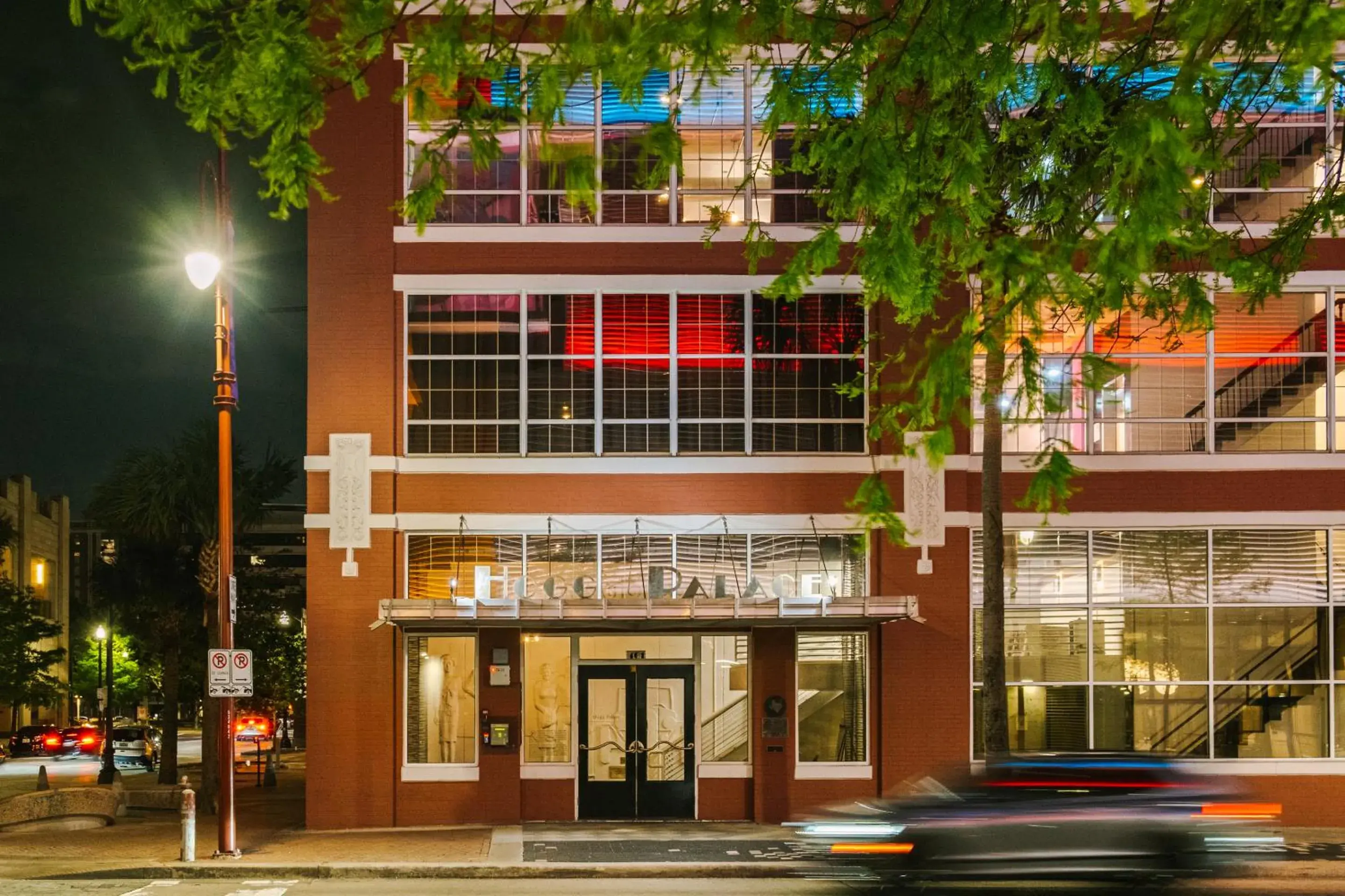 Property building in Sonder The Hogg Palace Property building in Sonder The Hogg Palace