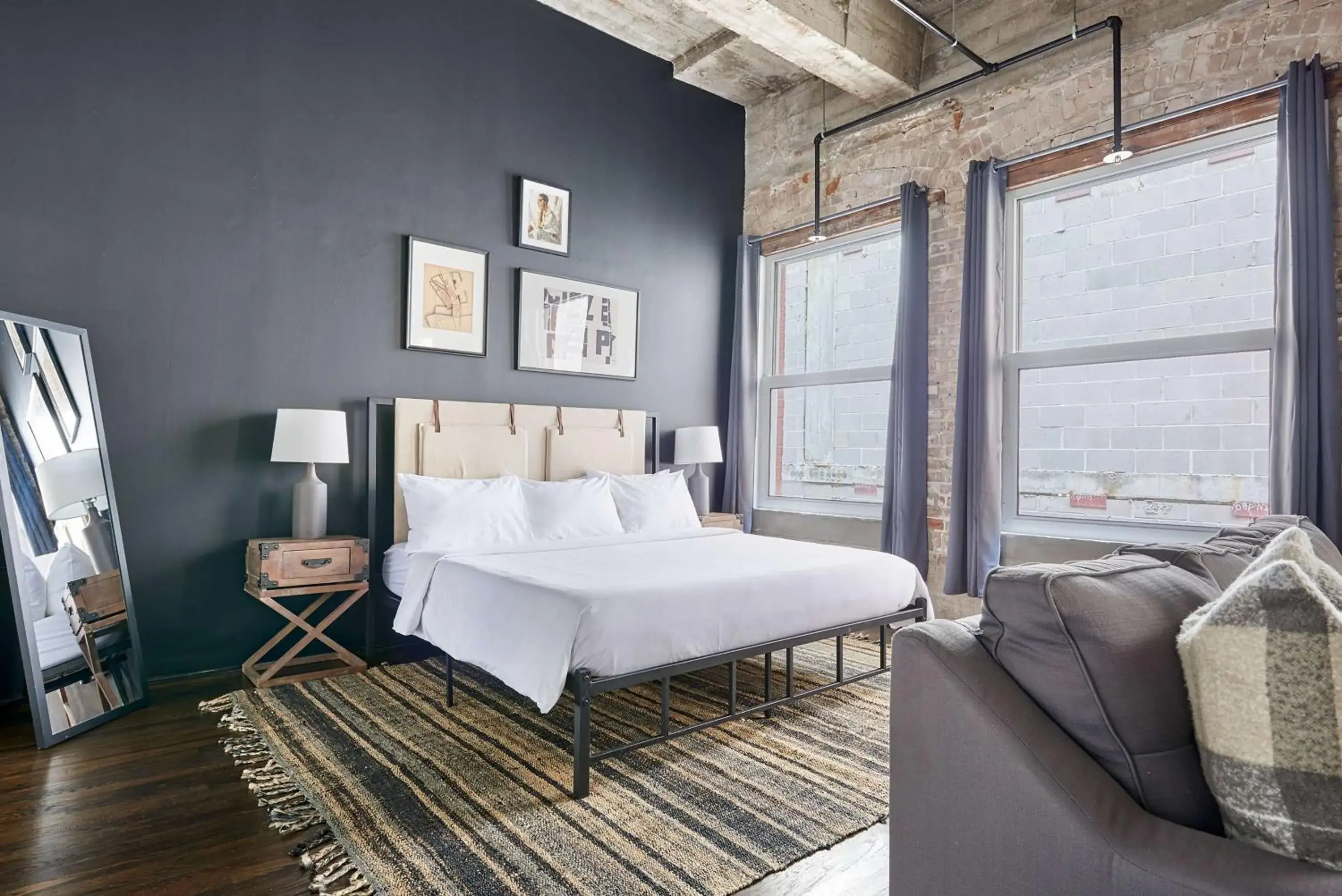 Photo of the whole room, Bed in Reside Houston Downtown, a Wyndham Residence Photo of the whole room, Bed in Reside Houston Downtown, a Wyndham Residence