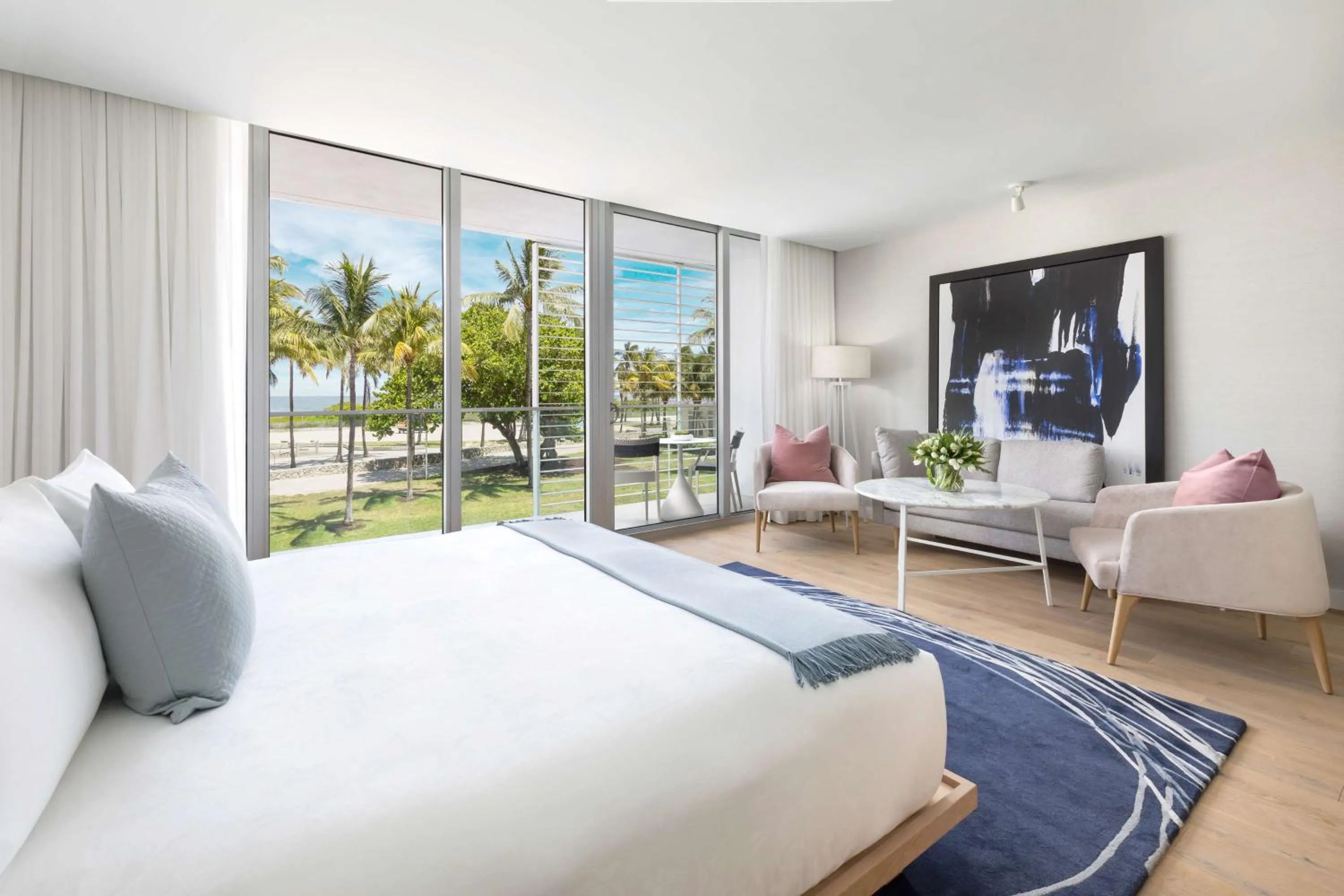 Living room, Bed in The Gabriel Miami South Beach, Curio Collection by Hilton