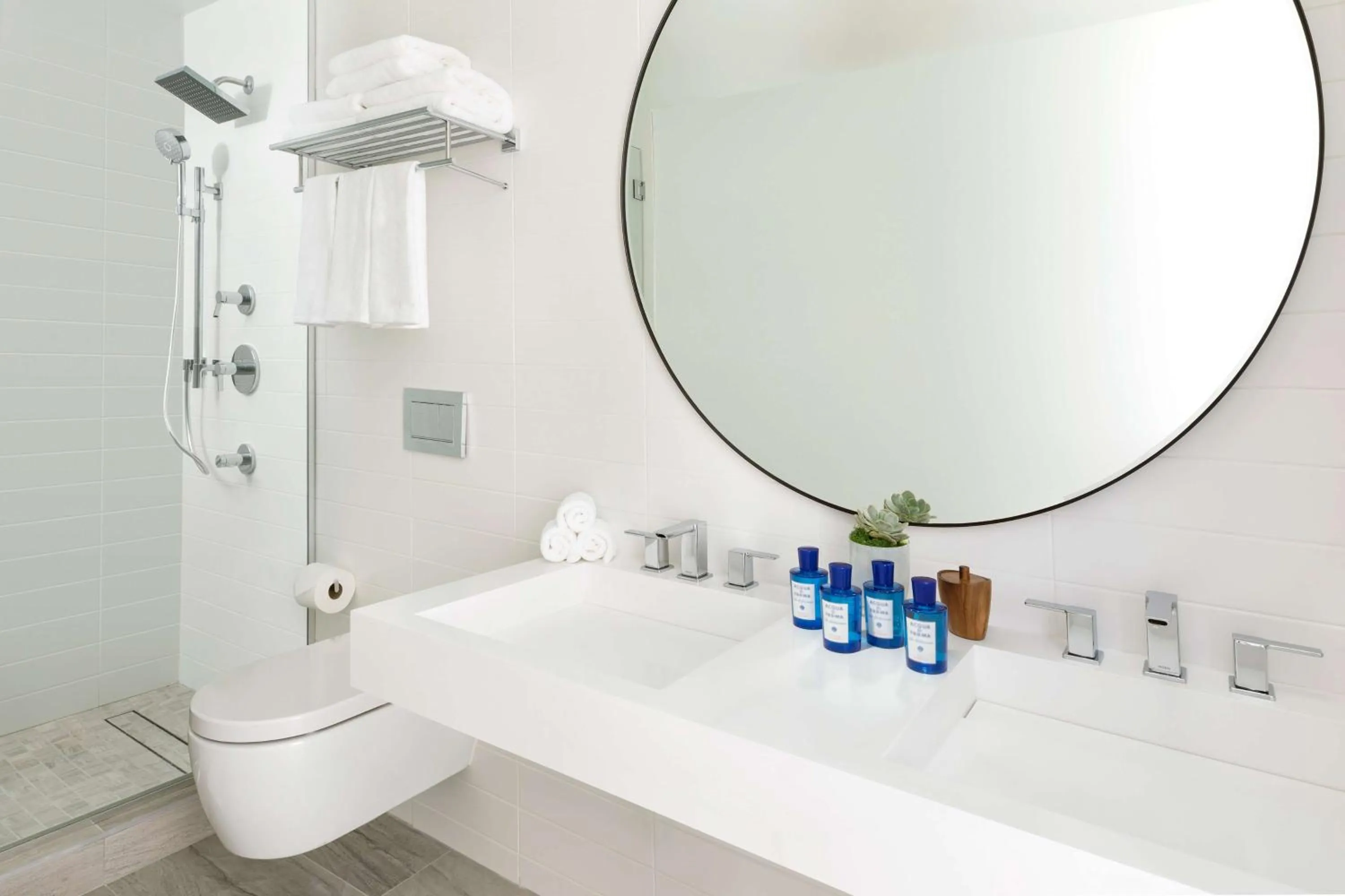 Bathroom in The Gabriel Miami South Beach, Curio Collection by Hilton