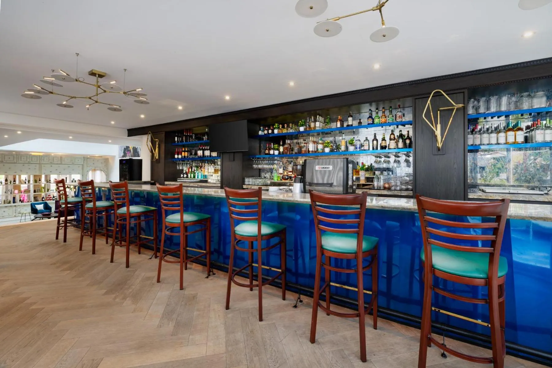 Restaurant/places to eat in Park Central South Beach