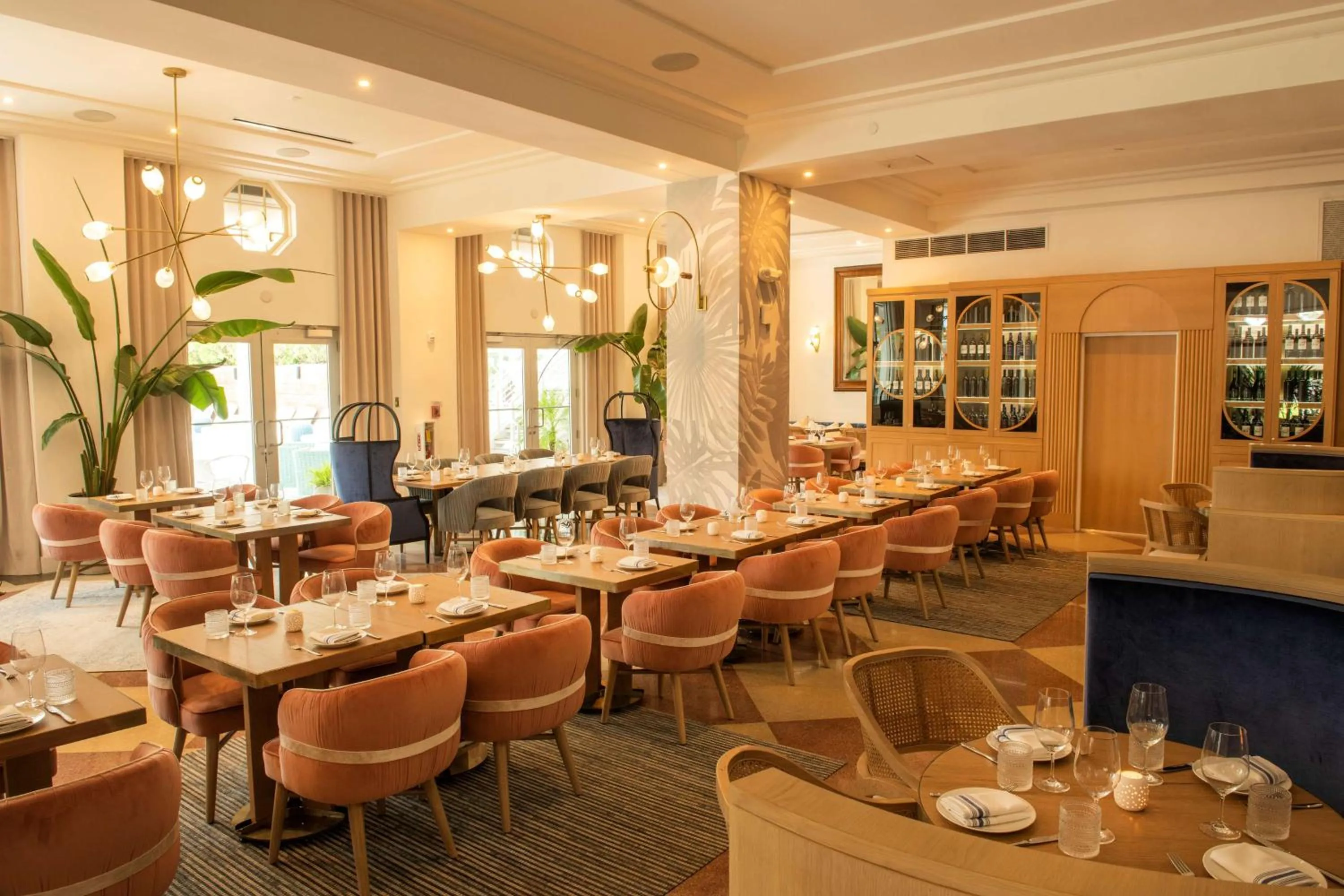 Restaurant/places to eat in The Gabriel Miami South Beach, Curio Collection by Hilton