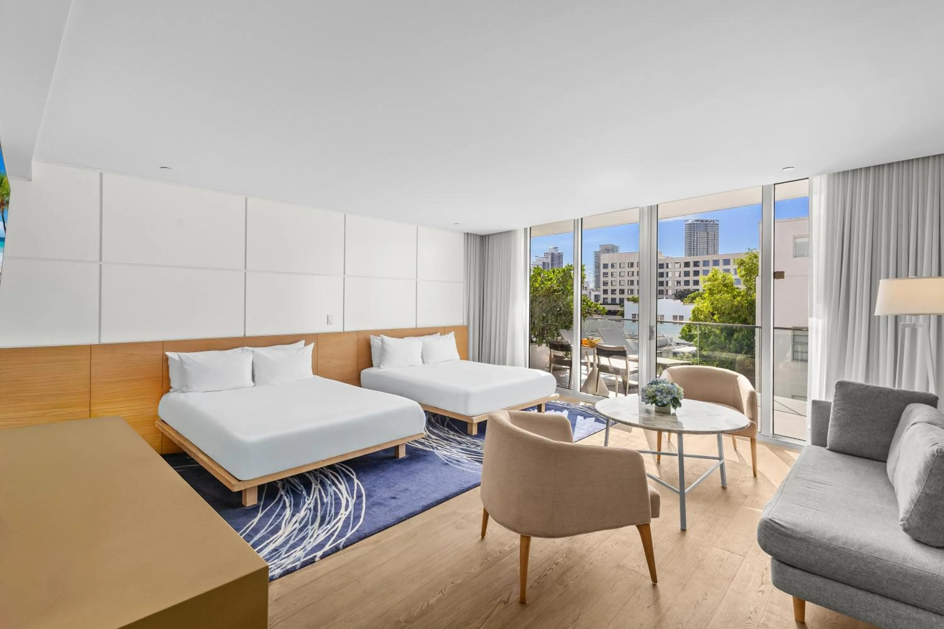 Bed in Park Central South Beach