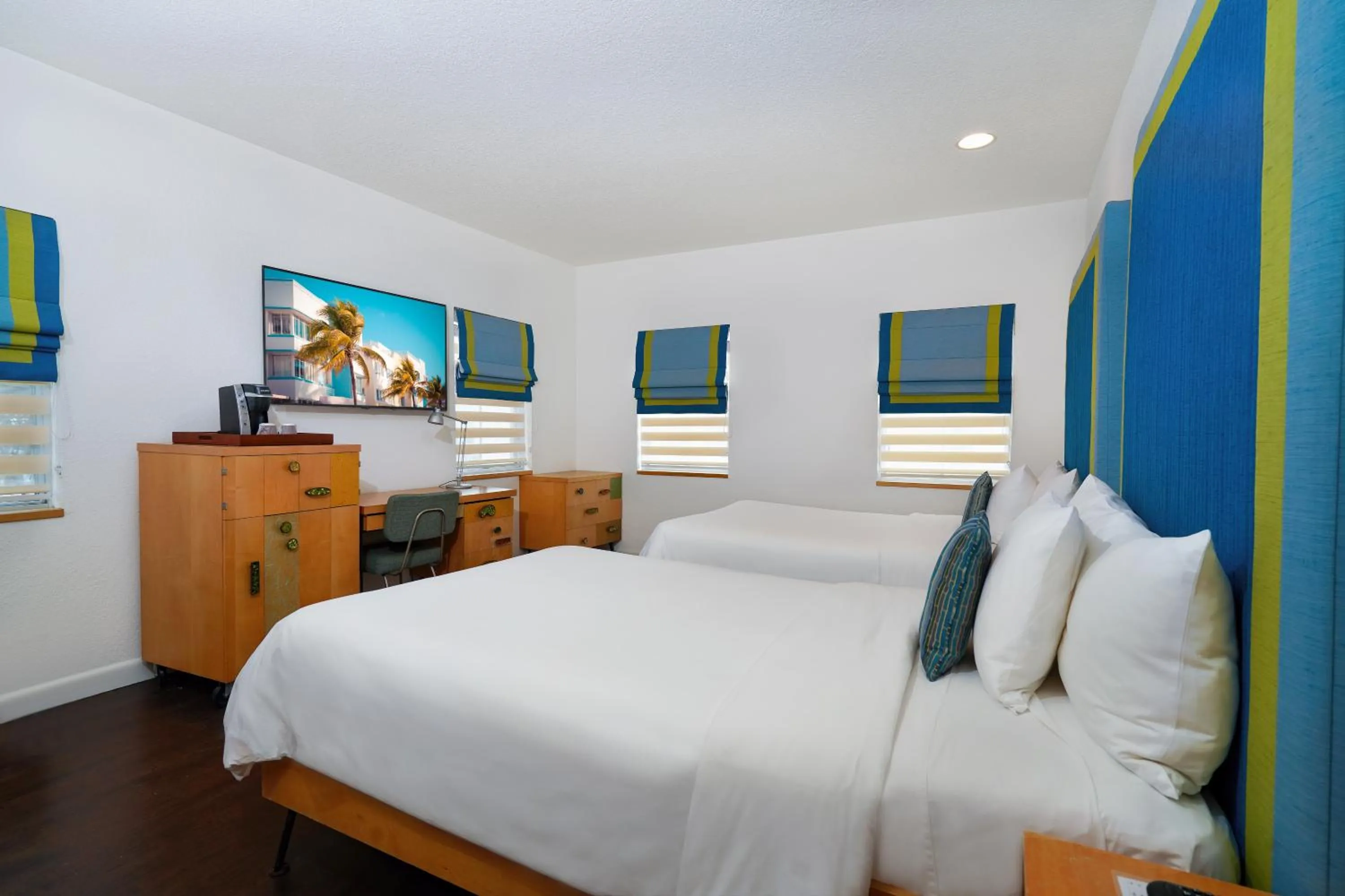 Bedroom, Bed in The Tony Hotel South Beach