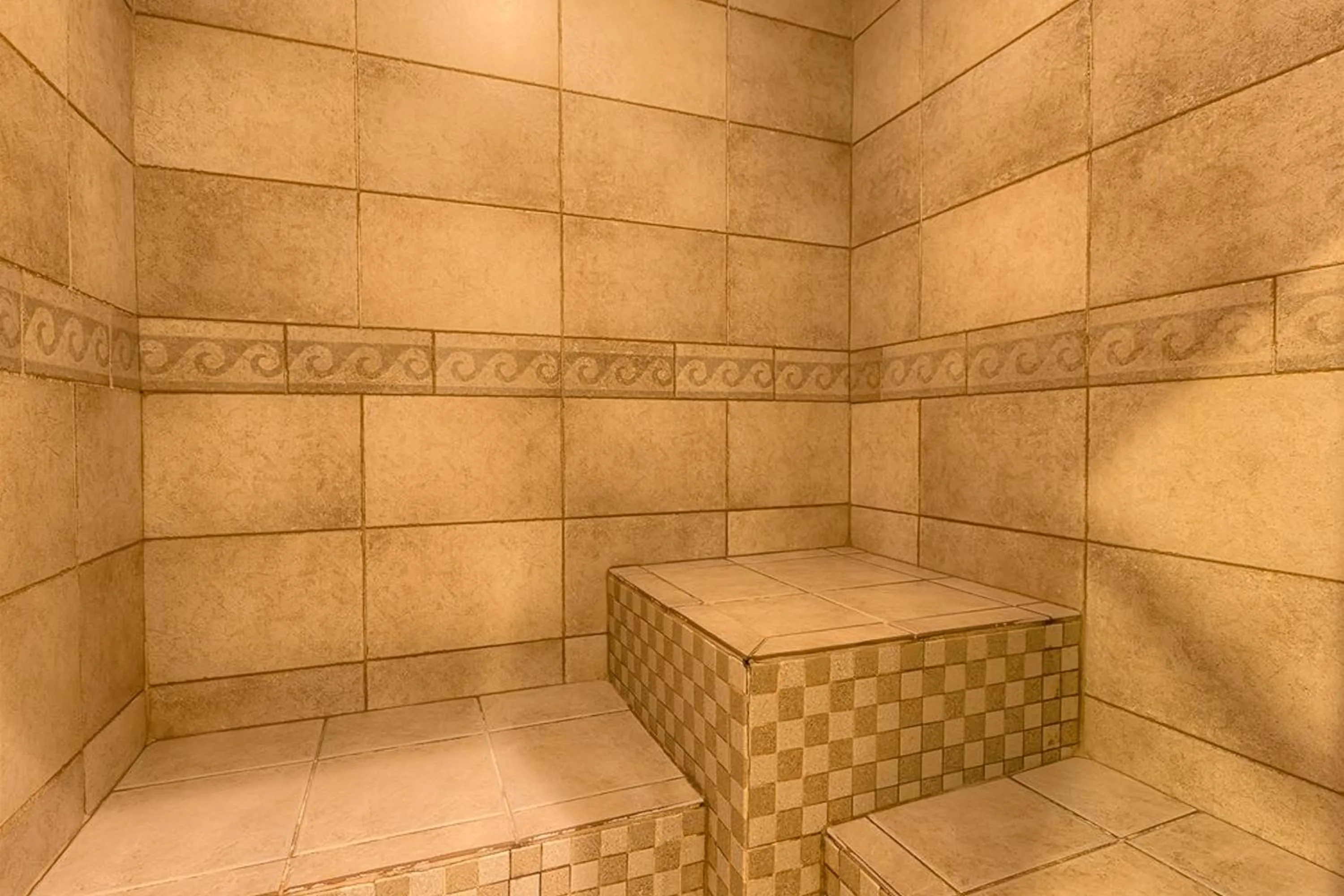 The Beach Club Catalina 306